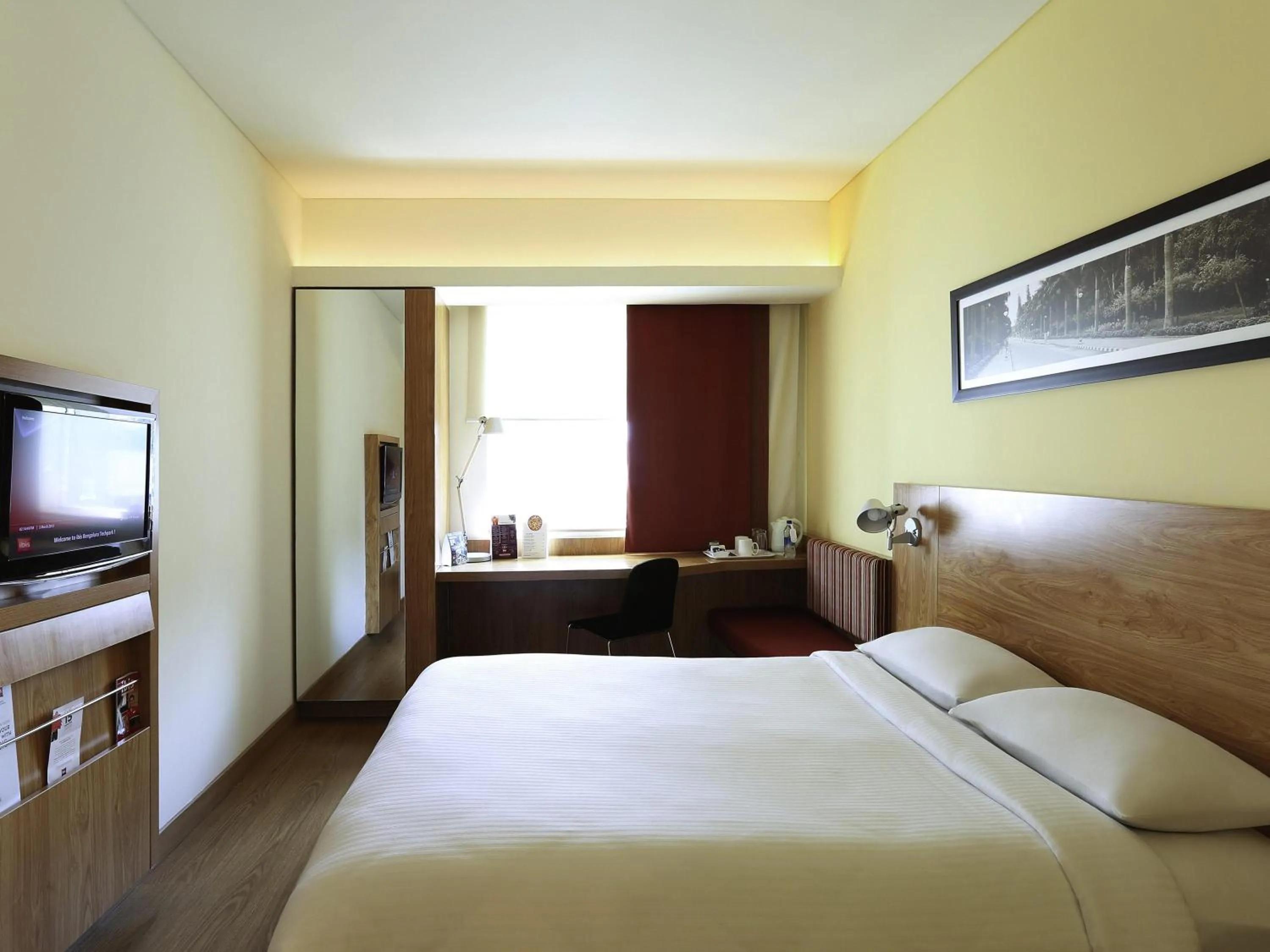 Standard Queen Room - single occupancy in ibis Bengaluru Outer Ring Road