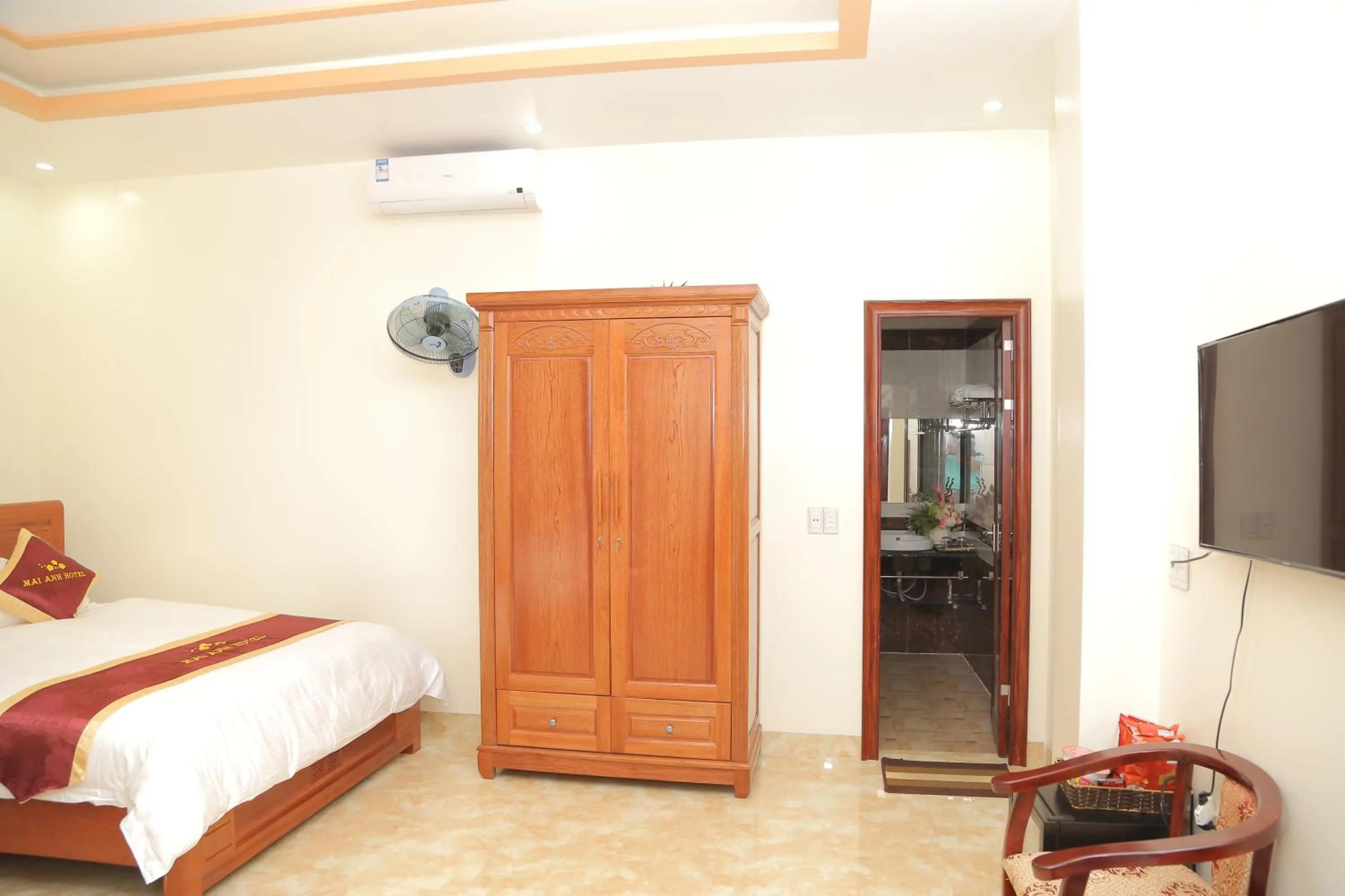 Triple Room with View in Mai Anh Hotel