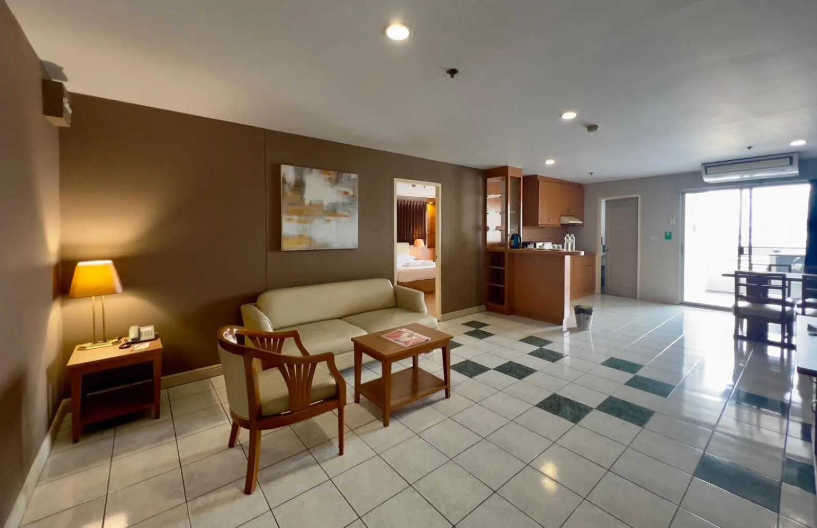 Oriental Deluxe Double Bed Room in BU Place Hotel