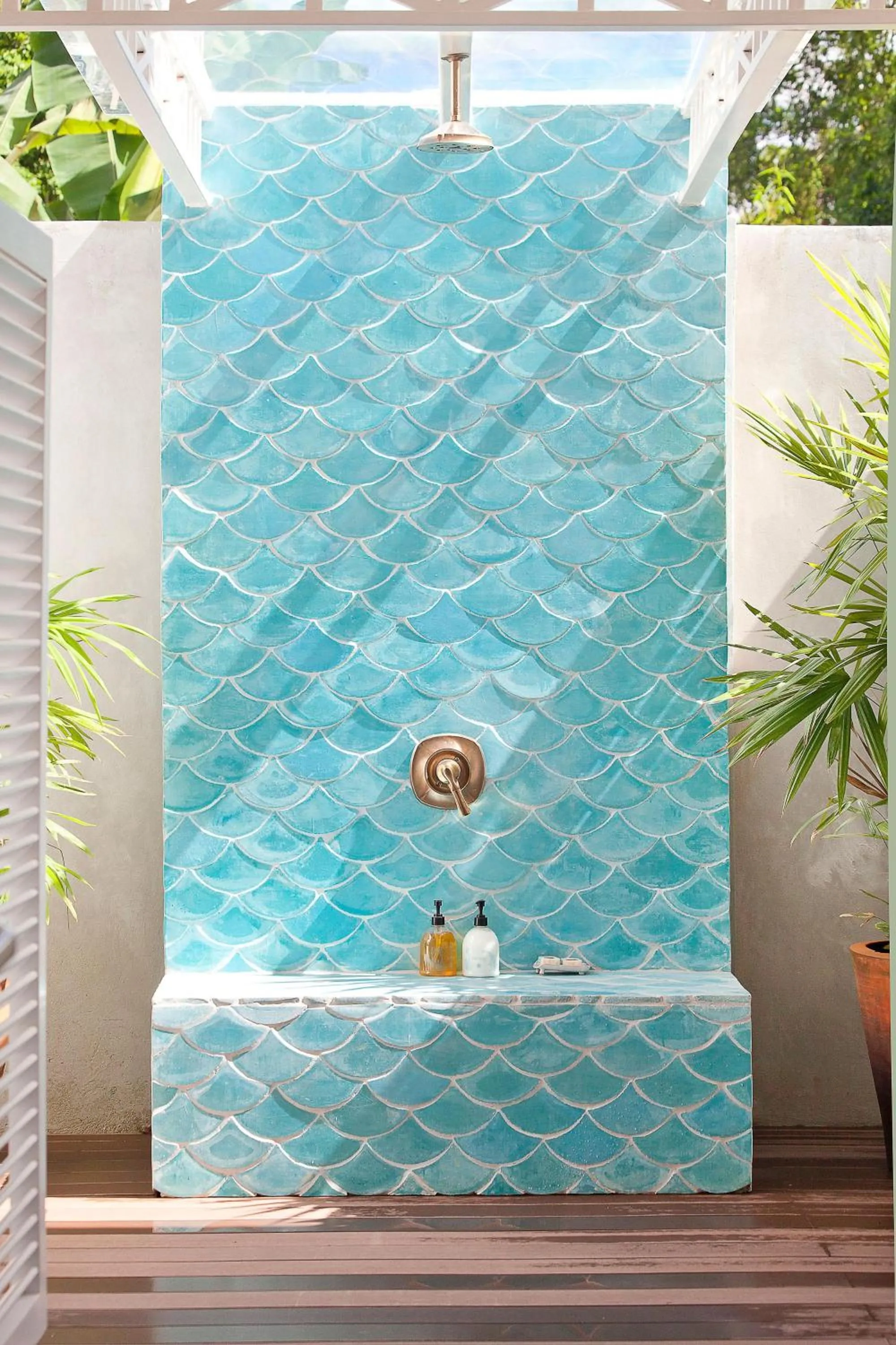 Pavlova Sweets in Hotel Aguas Claras Member of the Cayuga Collection