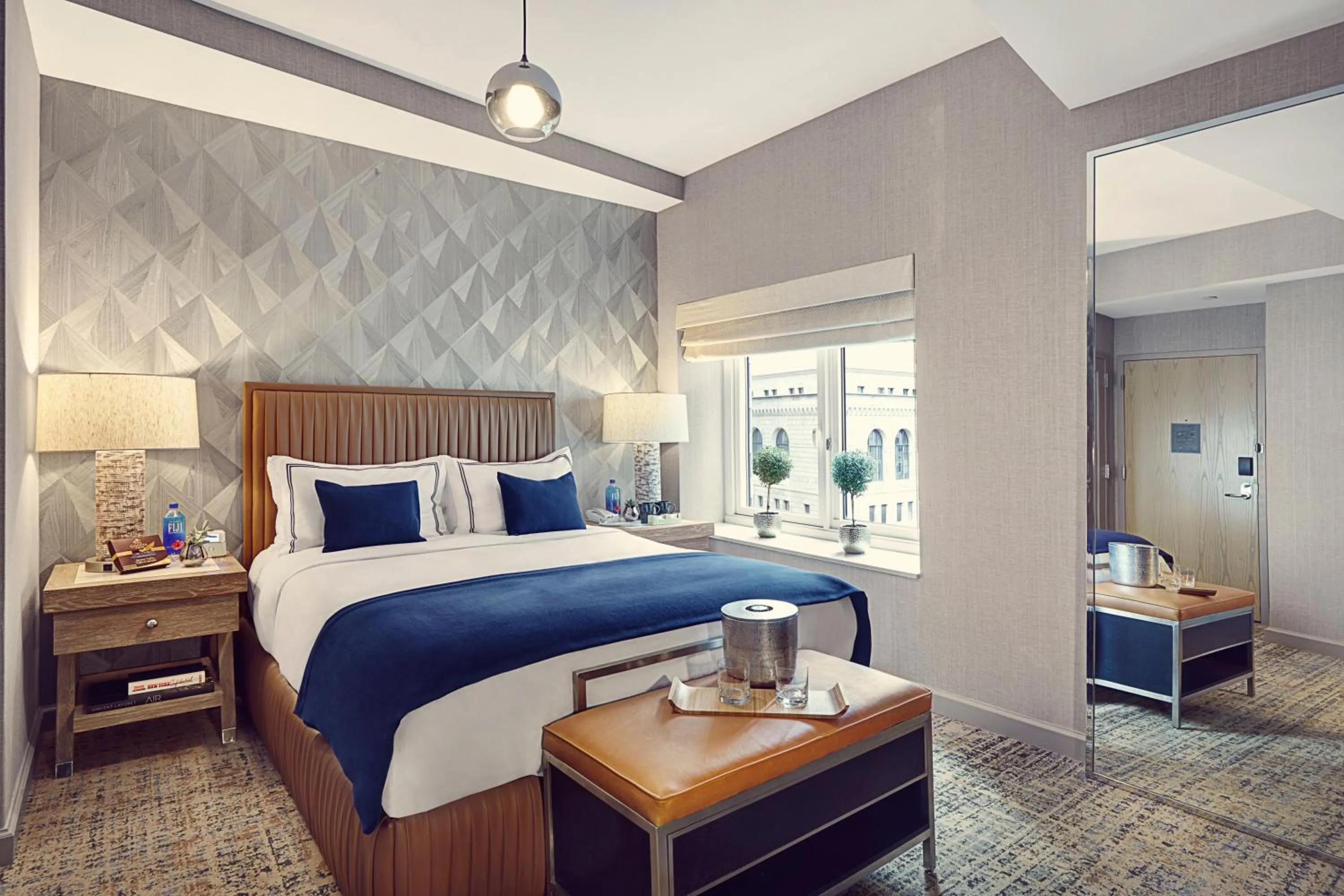 Deluxe Queen Room with Terrace in Artezen Hotel