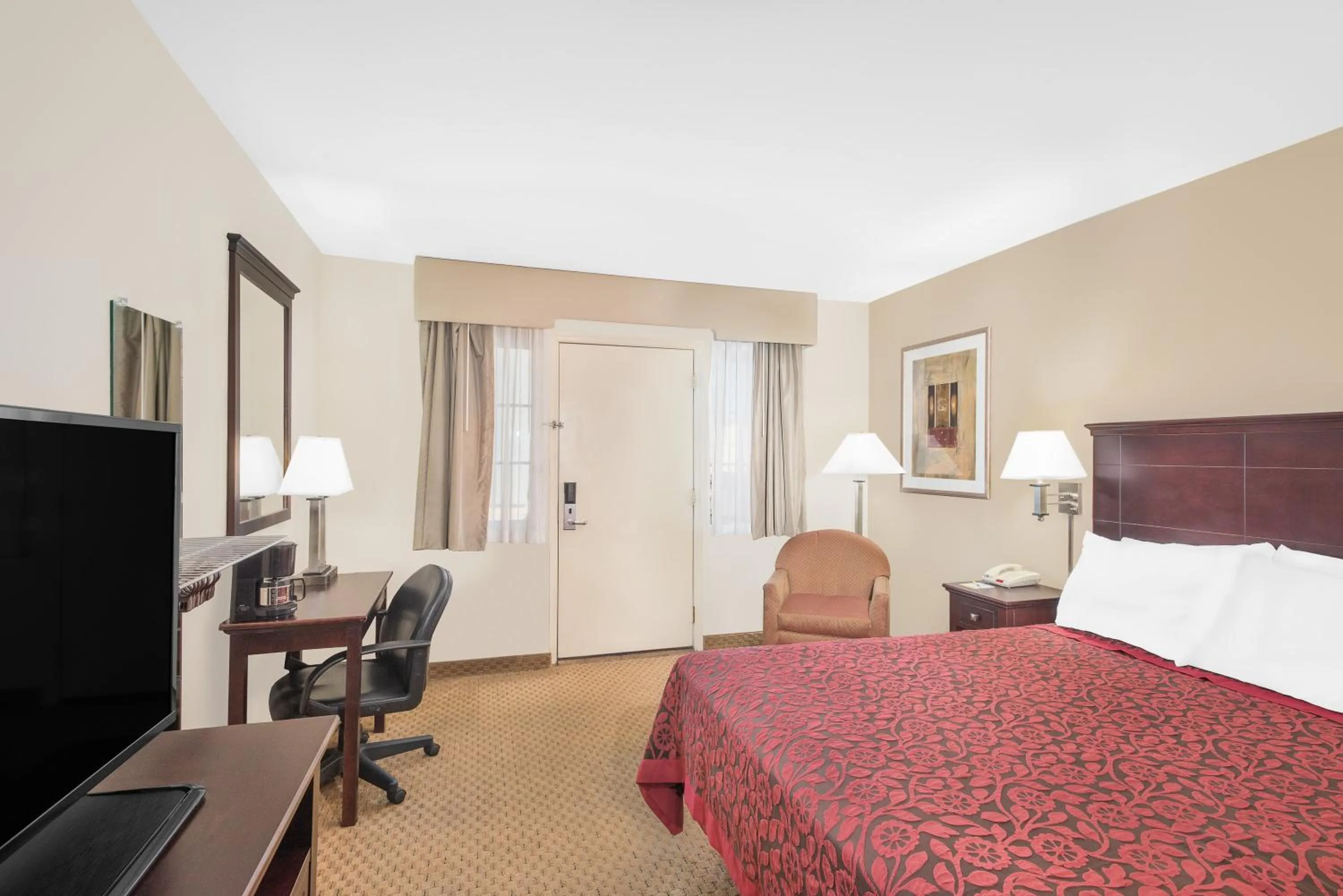 King Room - Disability Access/Non-Smoking in Days Inn by Wyndham Springfield/Phil.Intl Airport