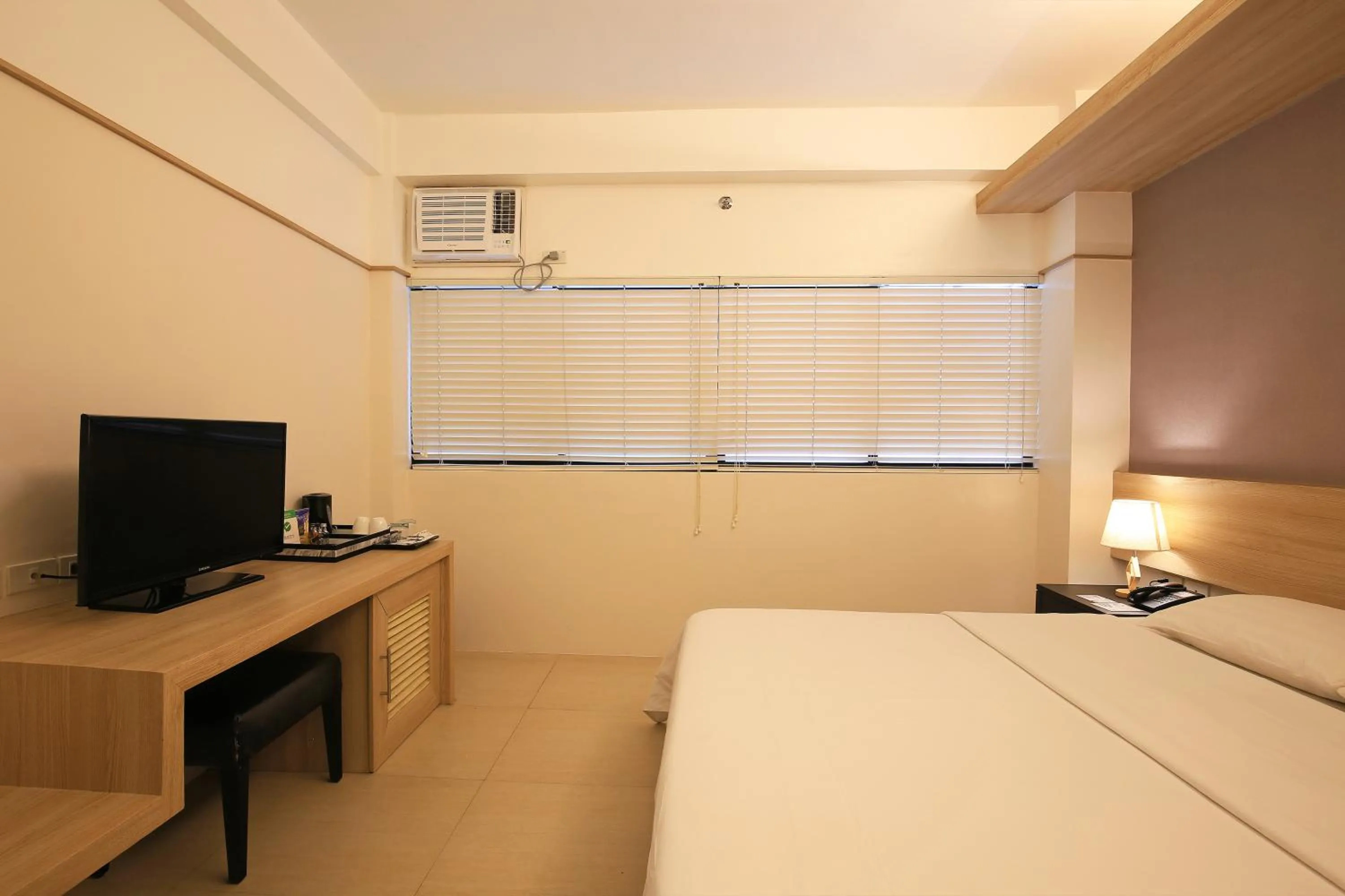 Standard Queen Room in The Tides Hotel Boracay