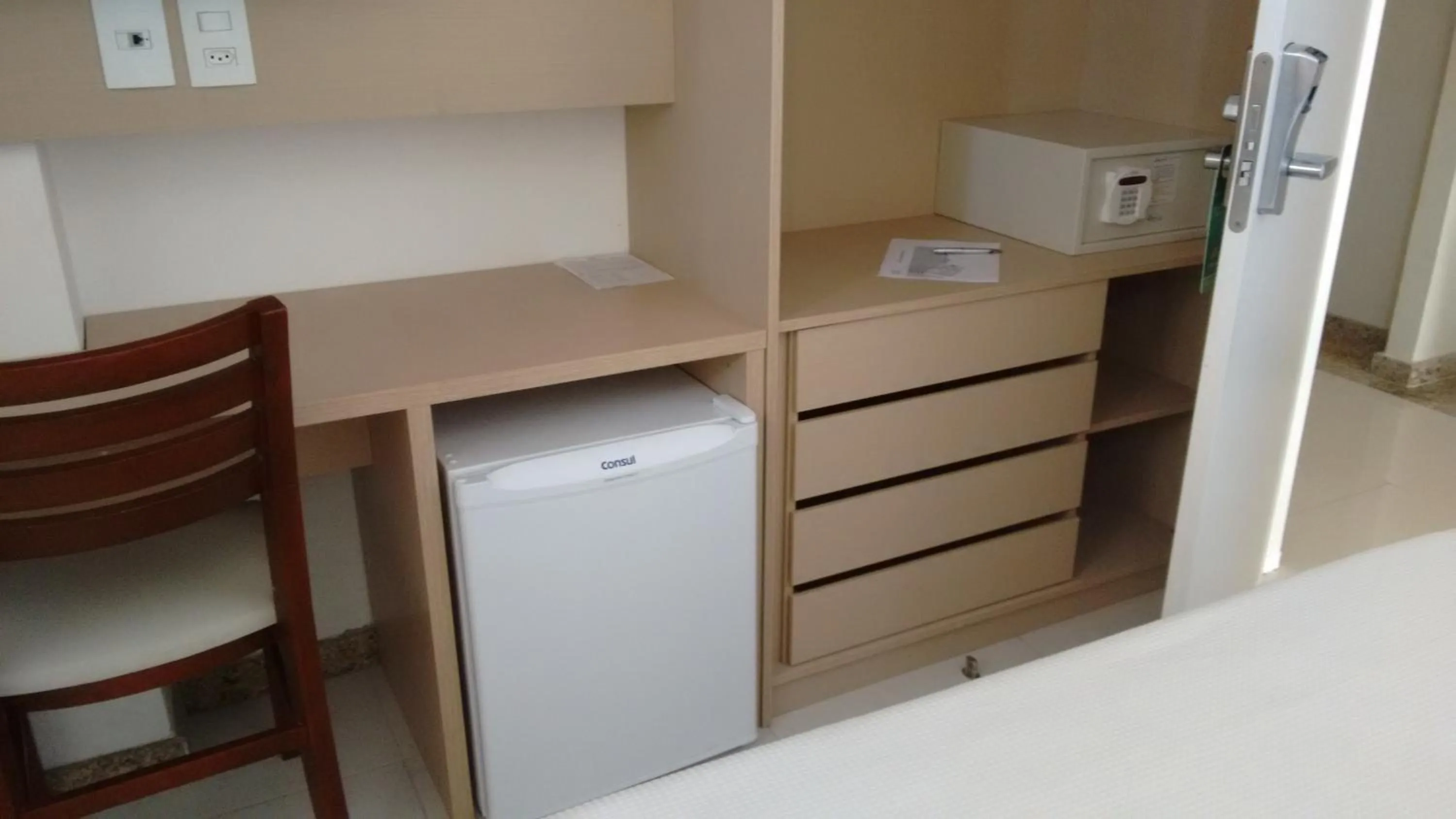 Standard Triple Room - single occupancy in Atalaia Apart Hotel