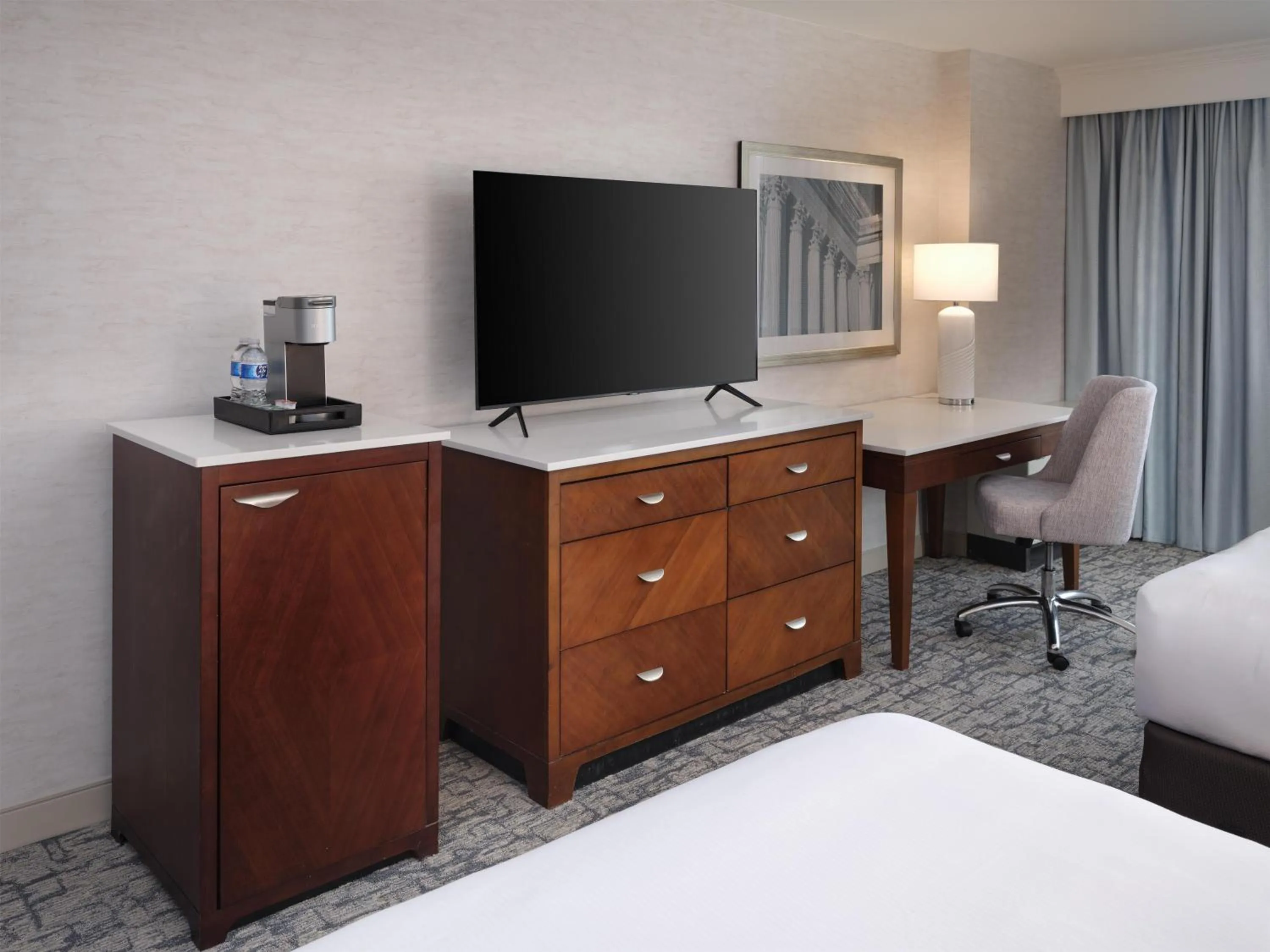 Queen Room with Two Queen Beds in Hilton Washington DC/Rockville Hotel & Executive Meeting Center