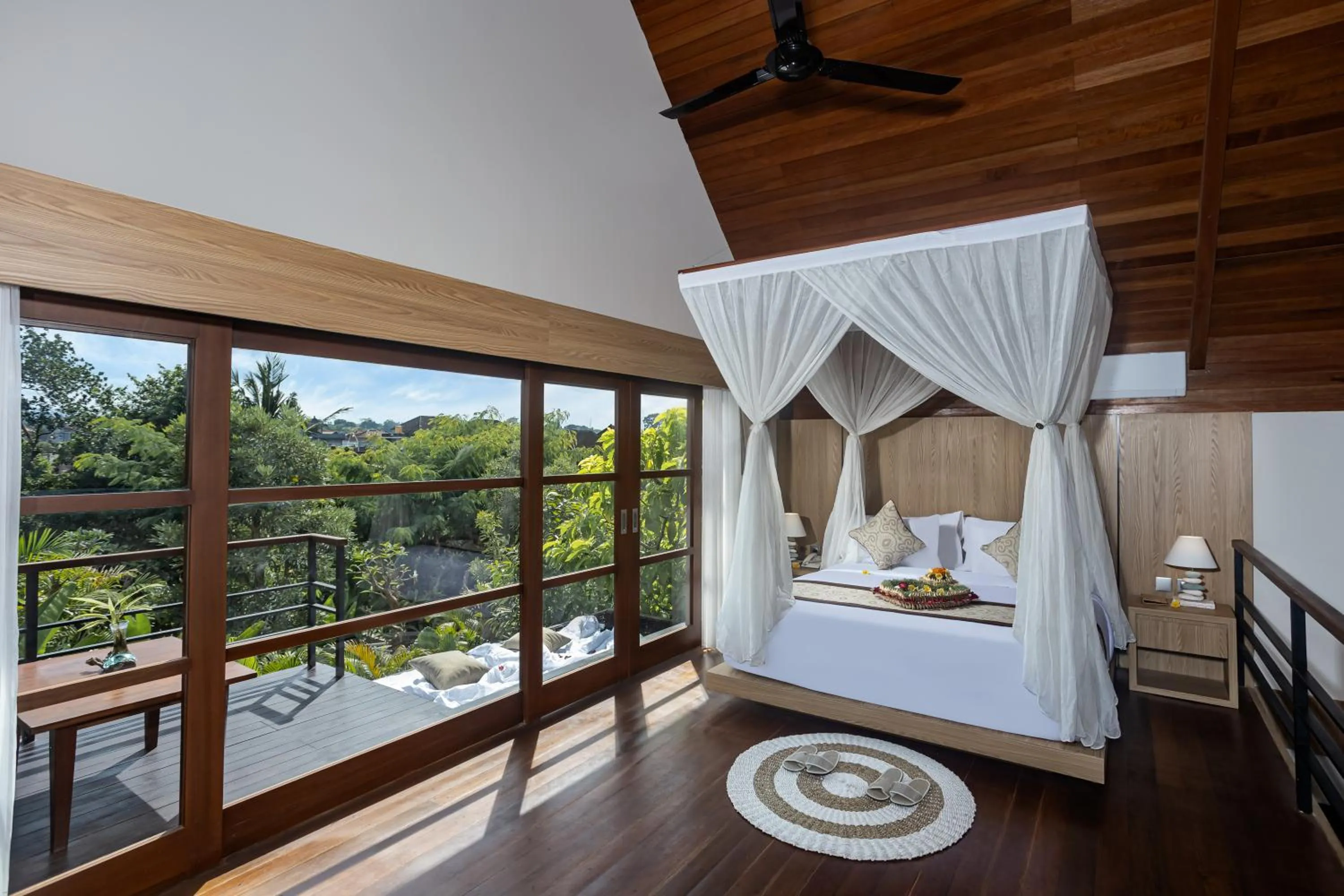 One Bedroom Deluxe Mezzanine Villa in Candy Villa by GenuineHost