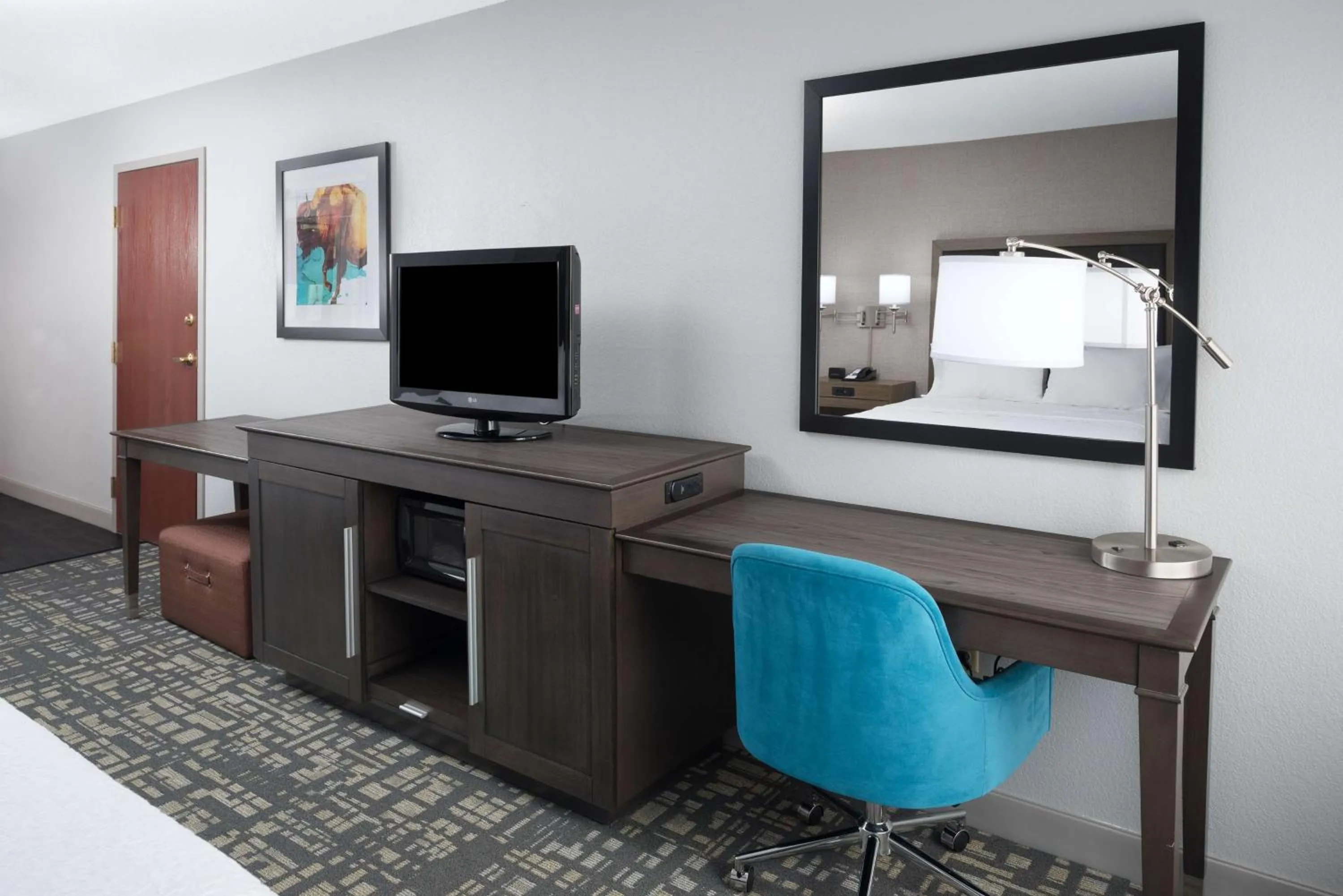 King Studio - Mobility and Hearing Access/Non-Smoking in Hampton Inn North Sioux City