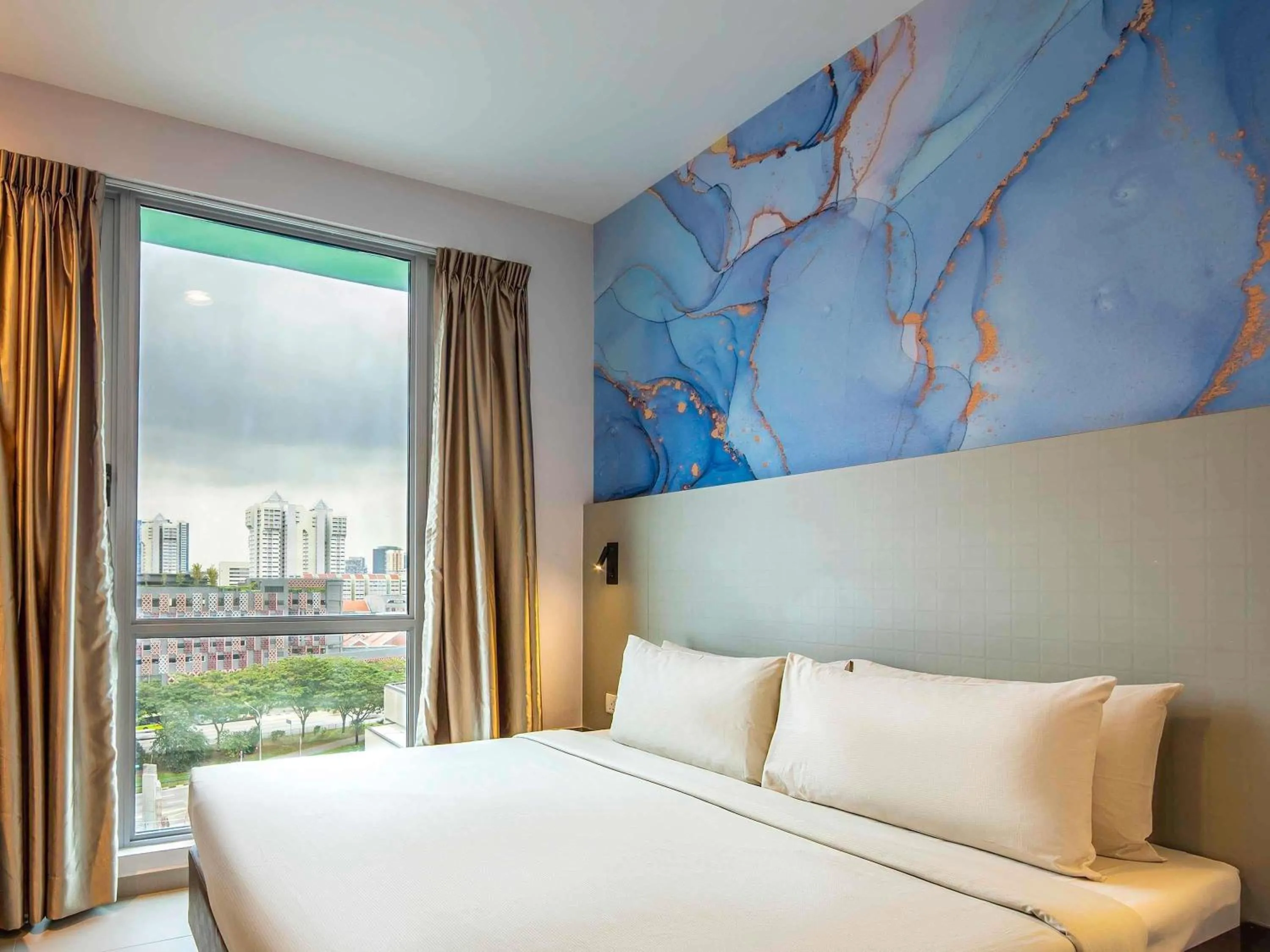 Superior Double Room, 1 Double Bed in ibis Styles Singapore Albert