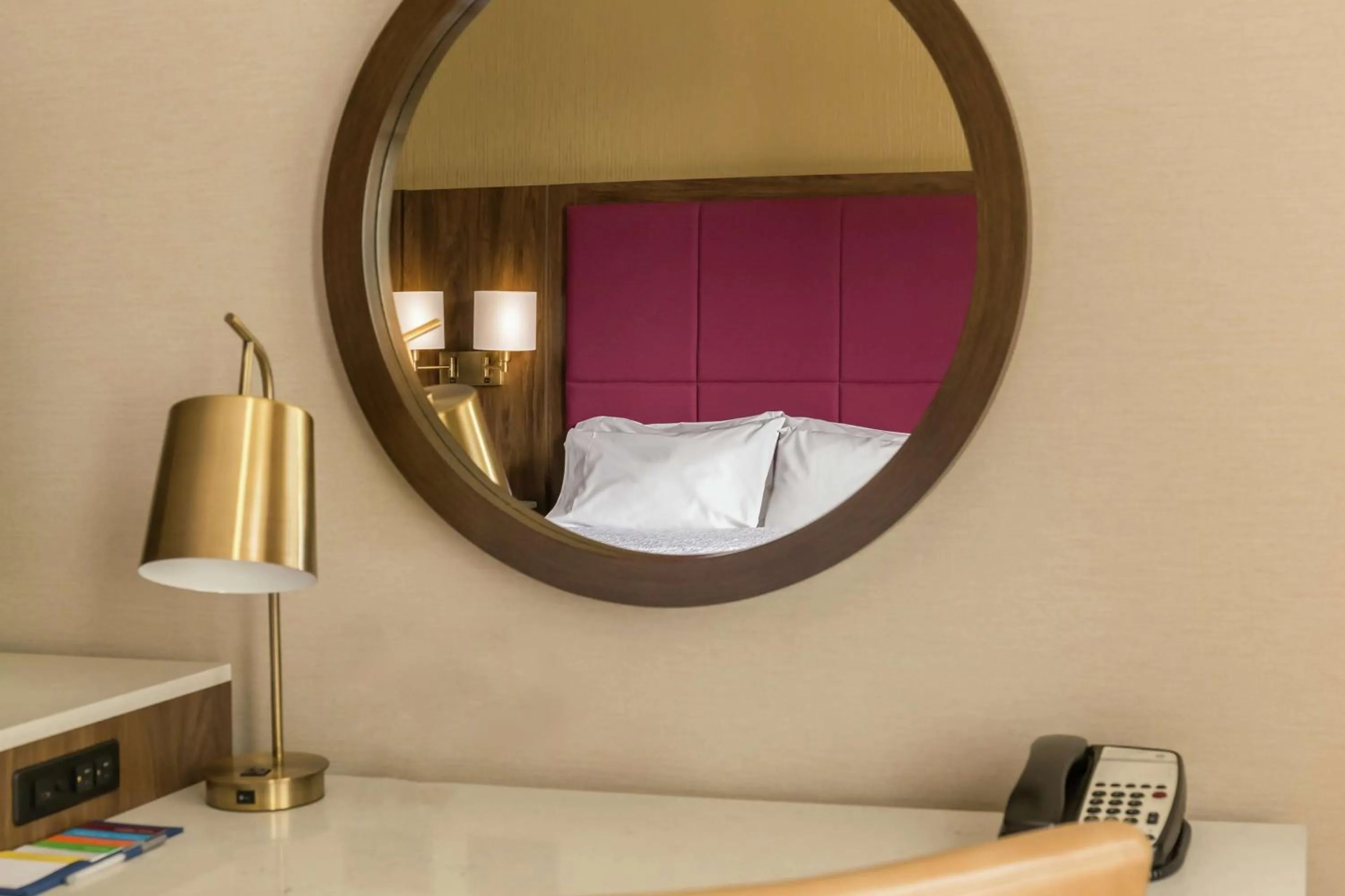 Room with Two Queen Beds - Non-Smoking in Hampton Inn Majestic Chicago Theatre District