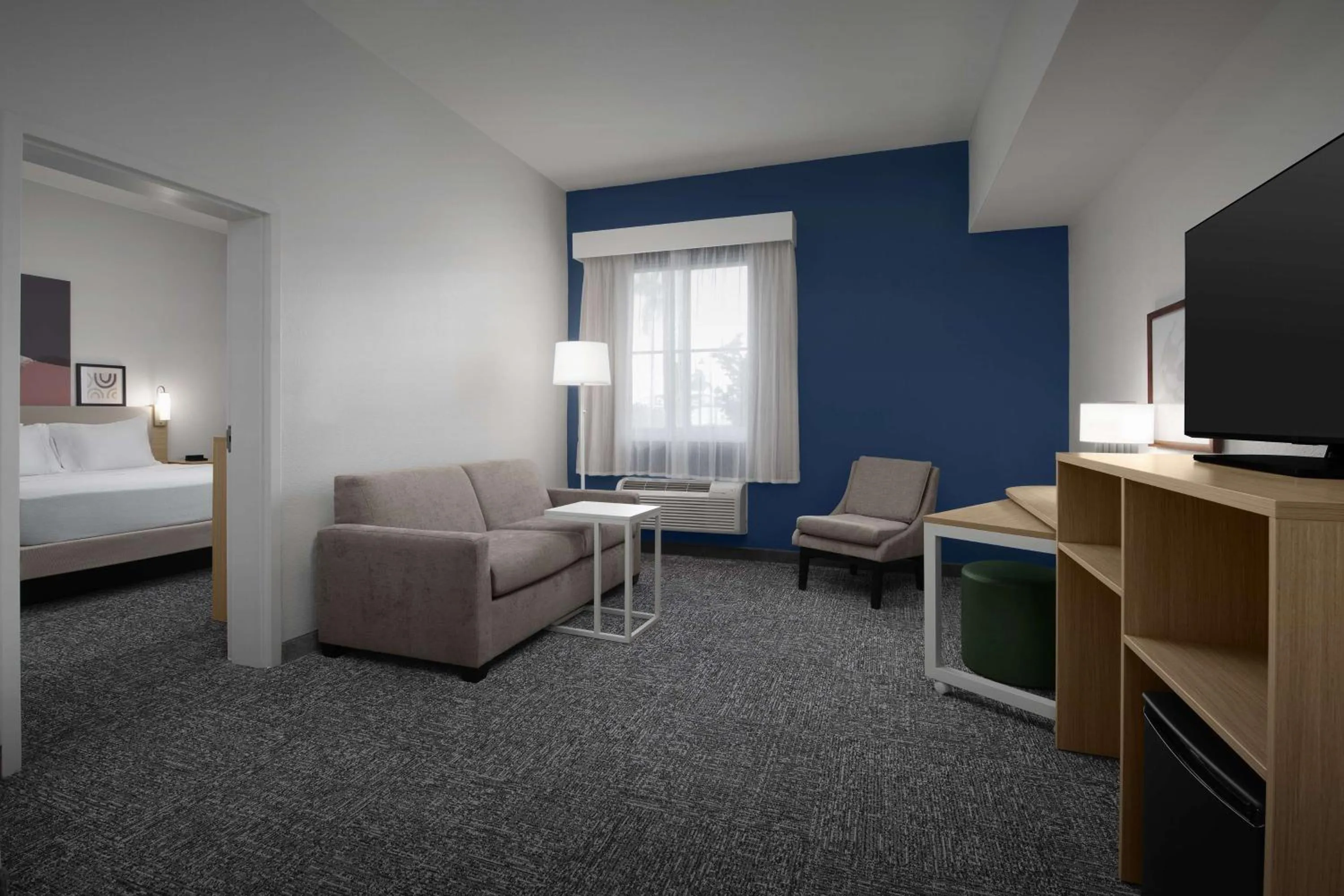 King Suite in Spark by Hilton Miami Doral