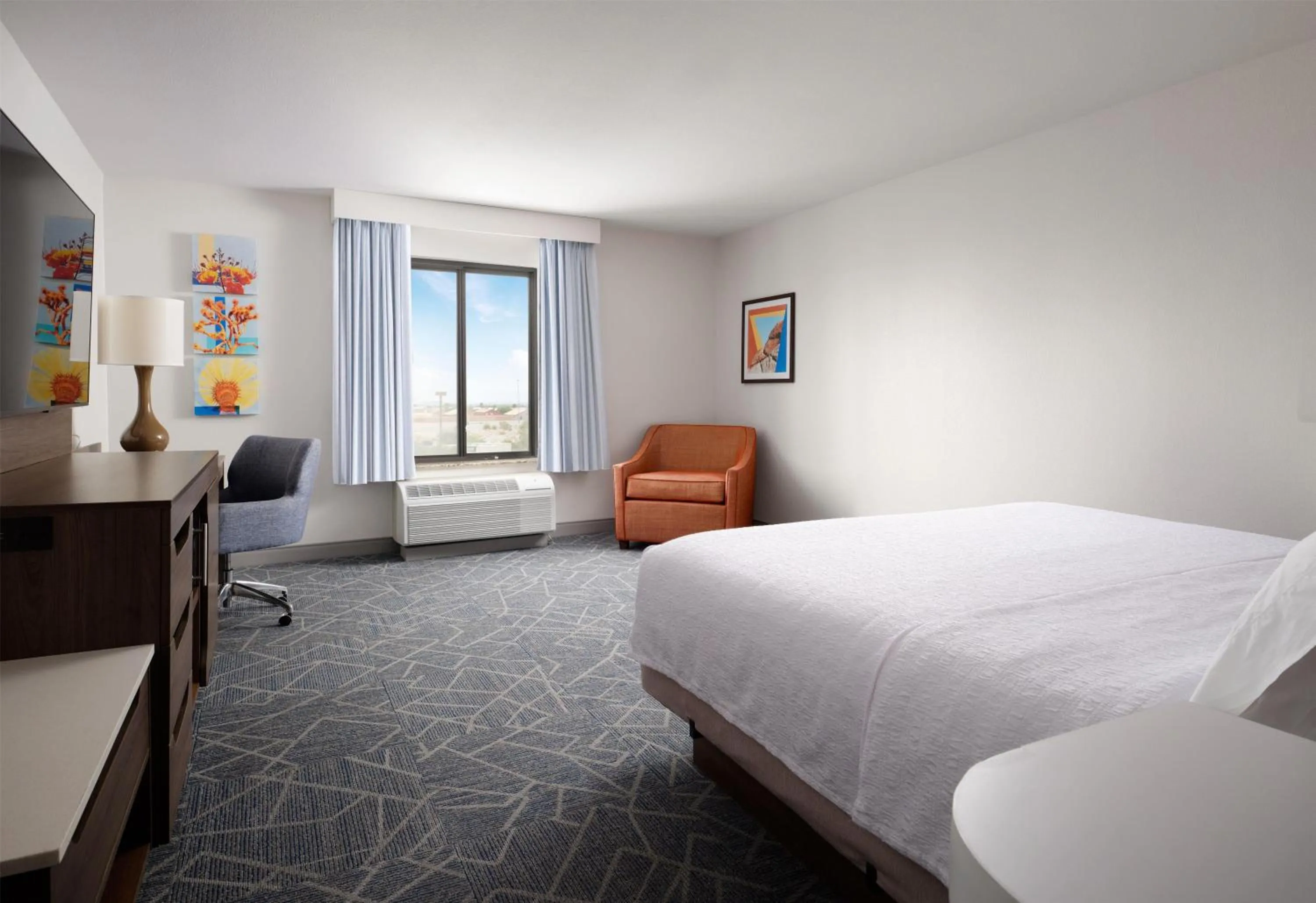 King Room - Mobility Access/Non-Smoking in Hampton Inn & Suites Las Vegas-Red Rock/Summerlin