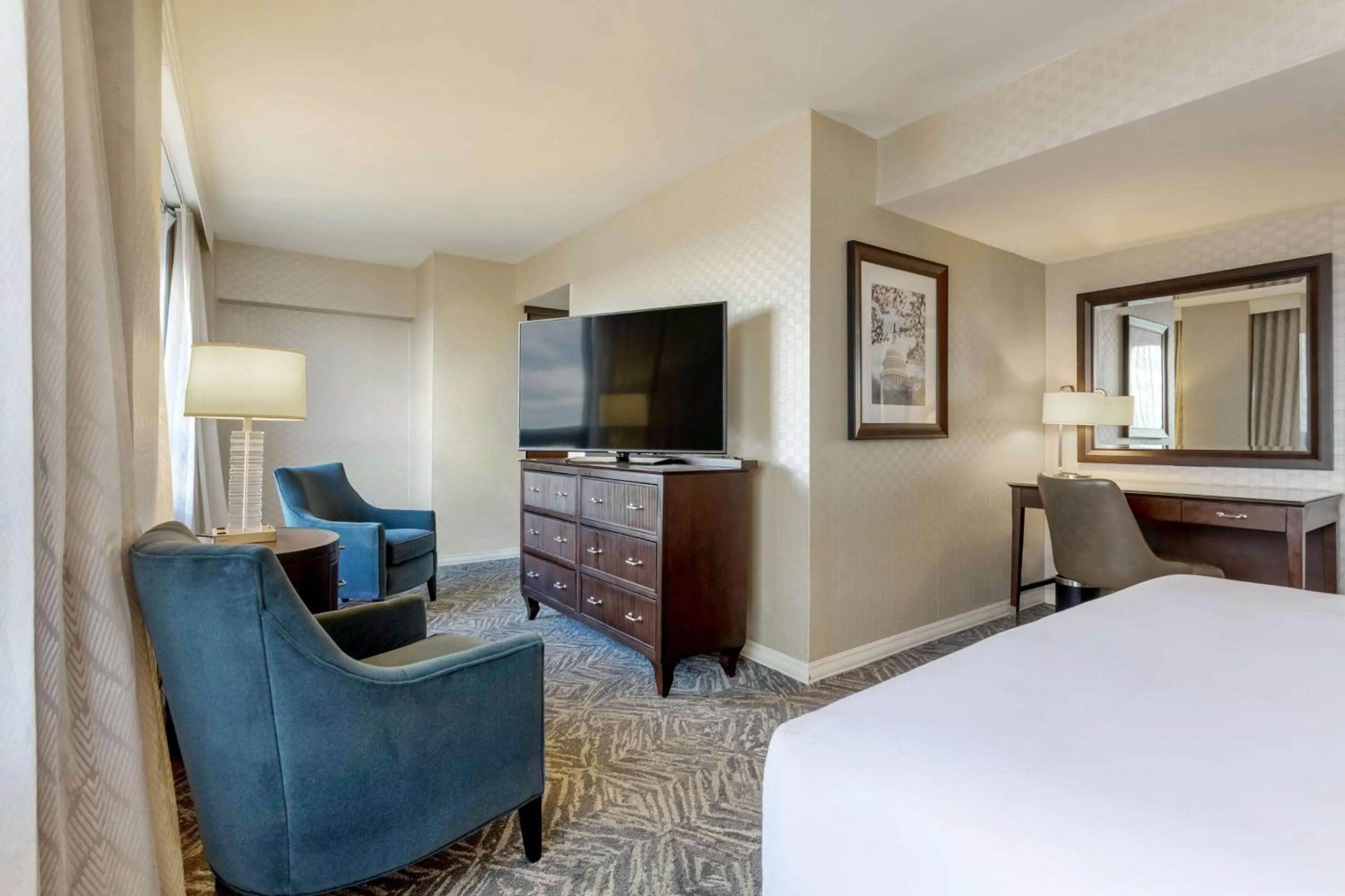 Junior King Suite in Washington Hilton