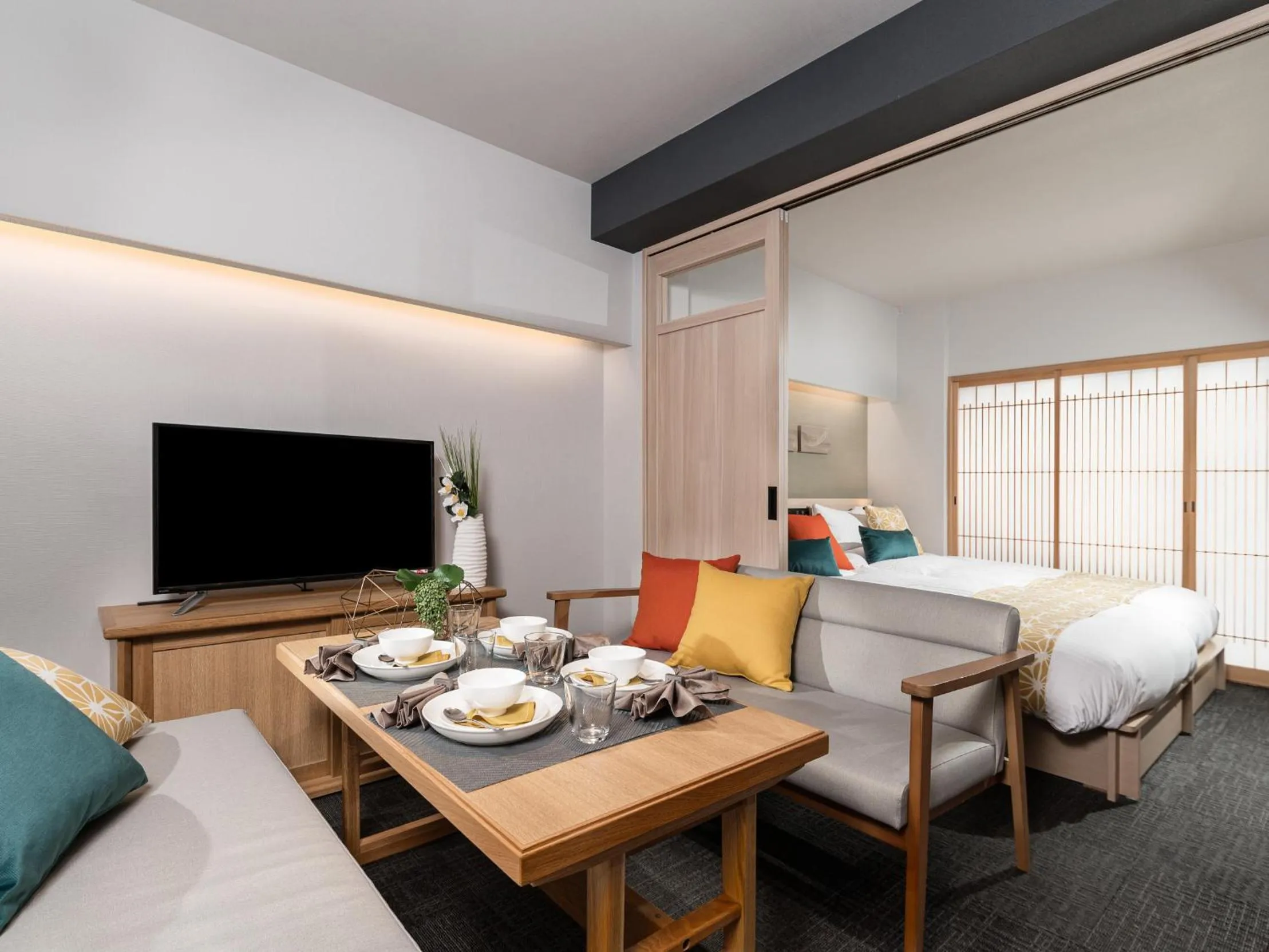 One-Bedroom Family Apartment (Sofa-Bed) For 5  - High Floor in MIMARU Kyoto Nijo Castle