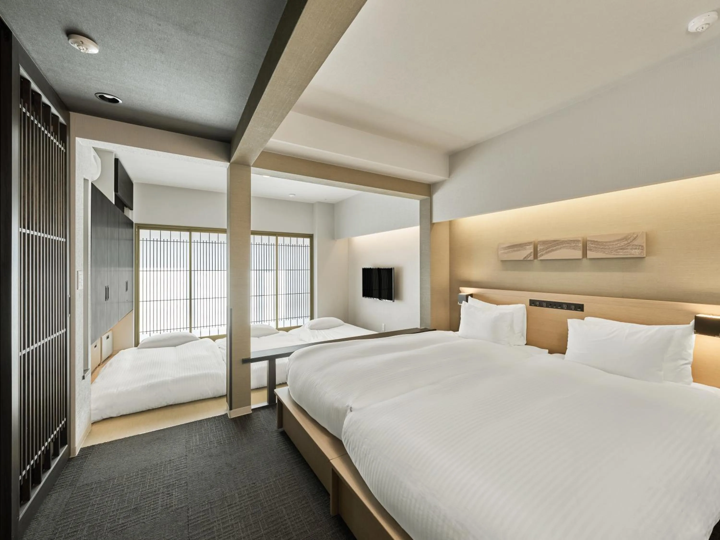 Japanese Apartment For 5 in MIMARU Kyoto Nijo Castle