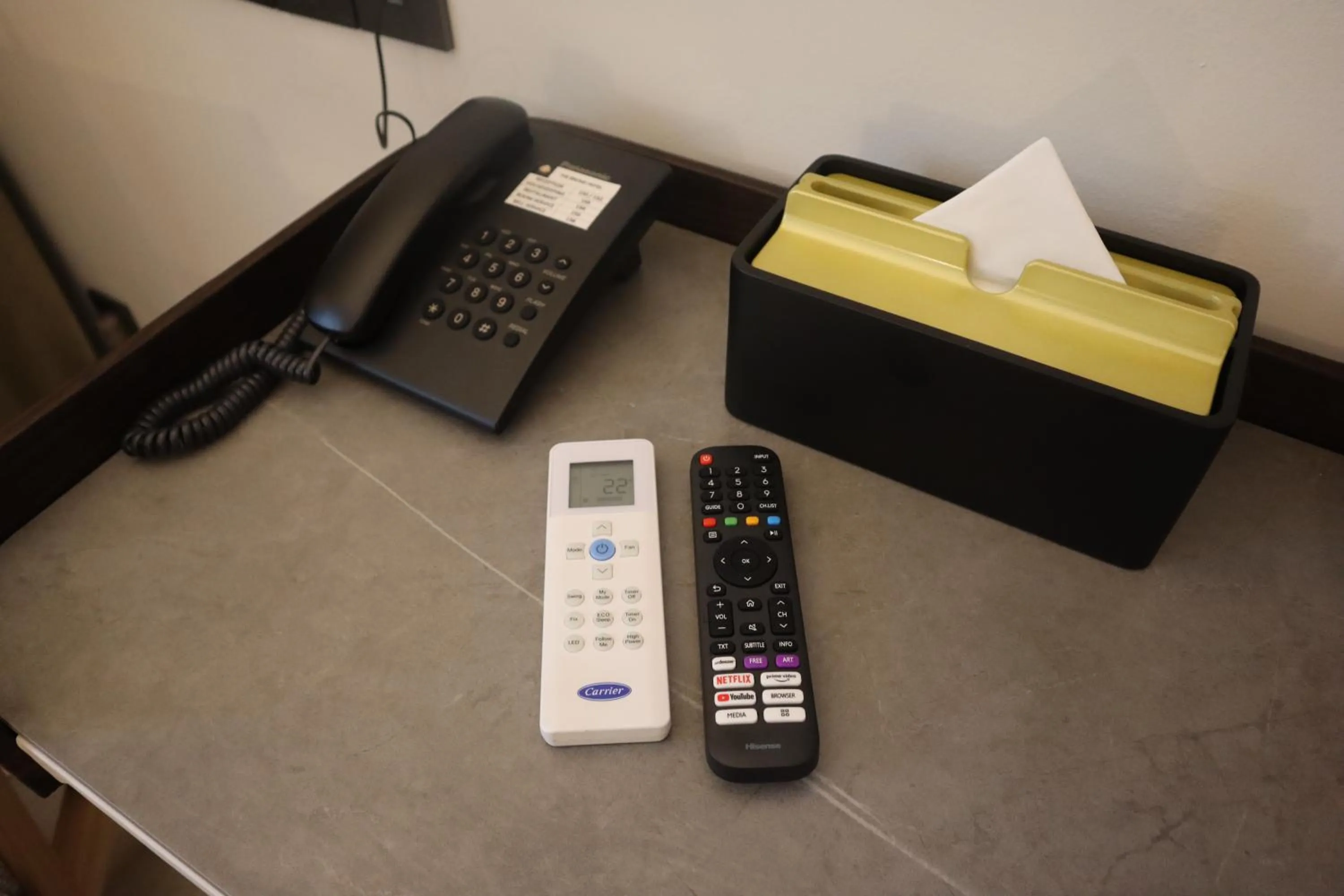 Premier Twin Room in The Brunei Hotel