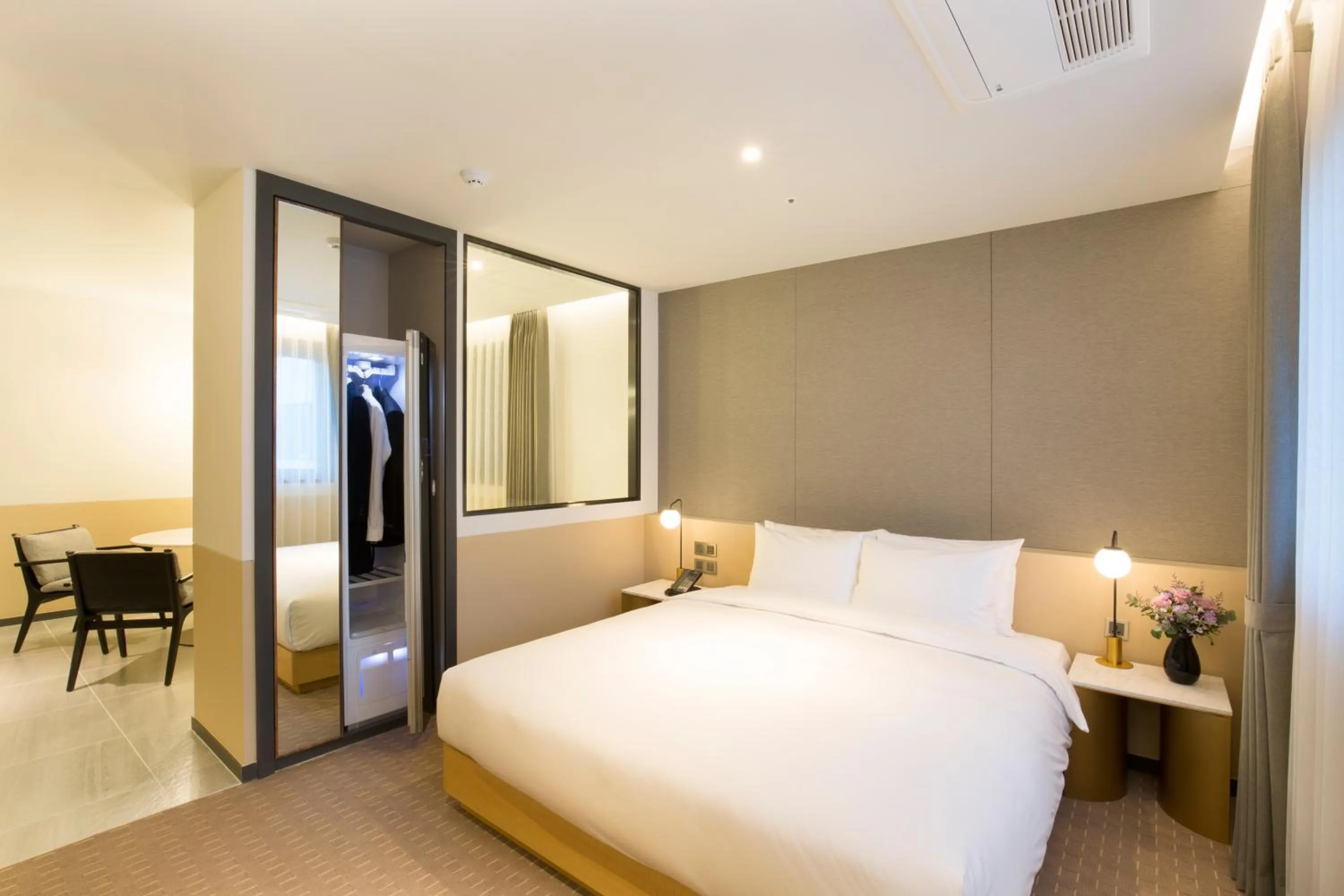 Suite in Nampo Hound Hotel Premier