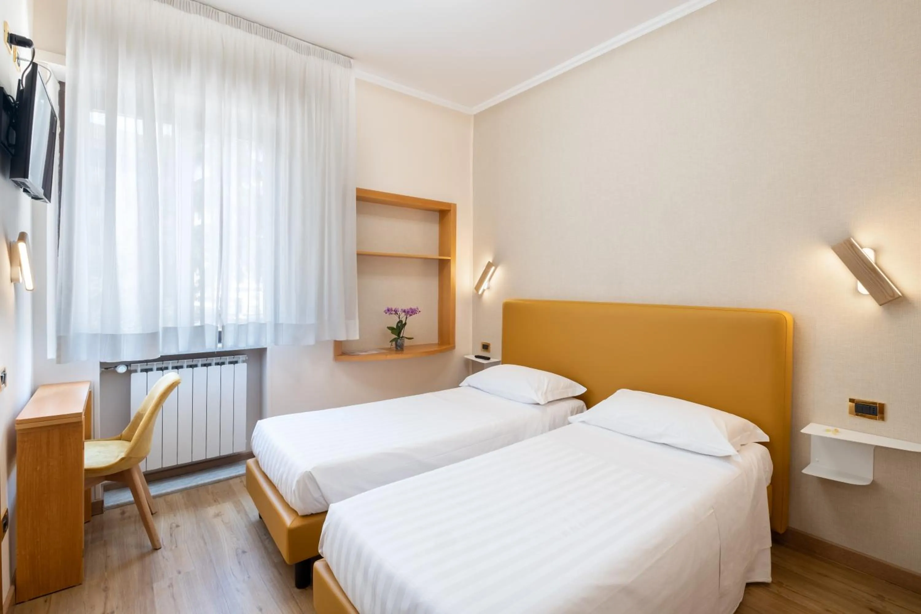 Classic Double or Twin Room in Hotel Santa Prisca