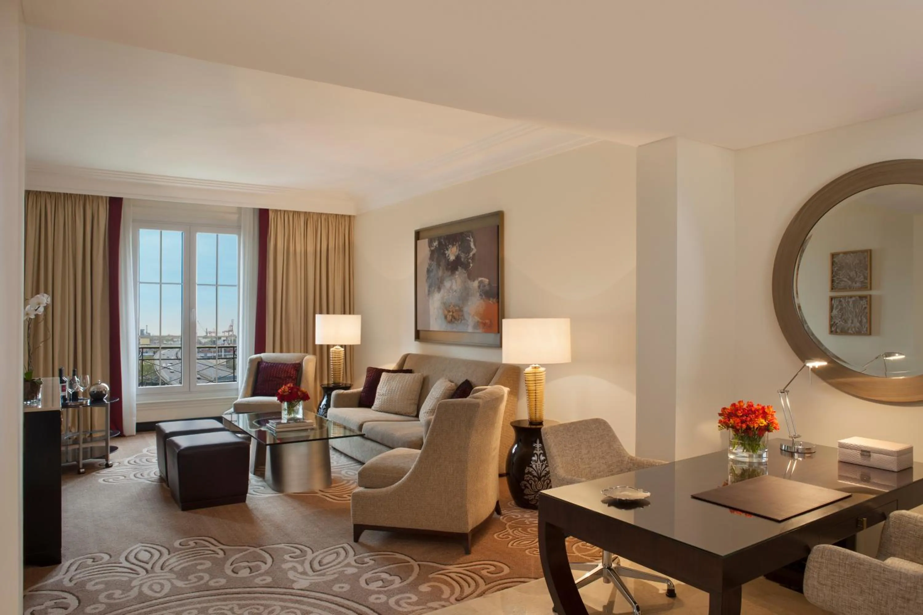 King Suite with City View in Four Seasons Hotel Buenos Aires