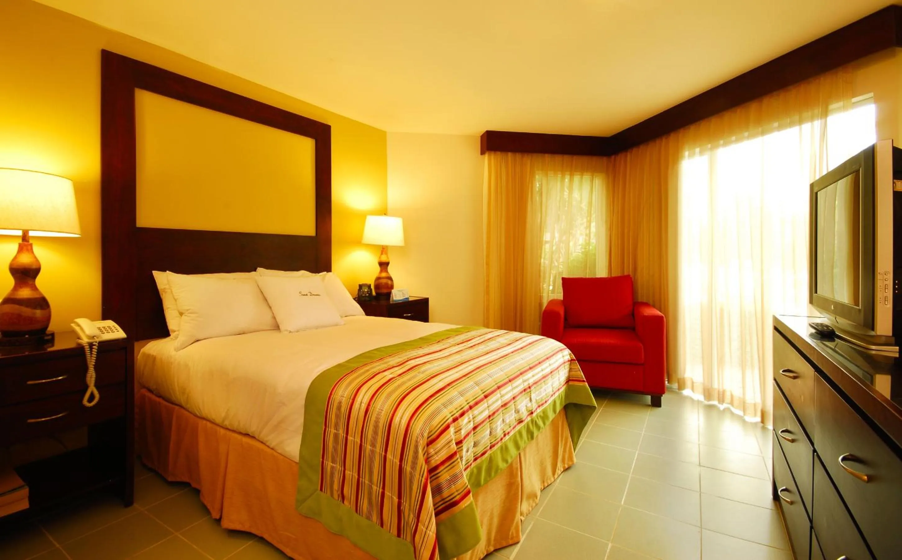 Jr Suite Garden View in Fiesta Resort All Inclusive Central Pacific - Costa Rica