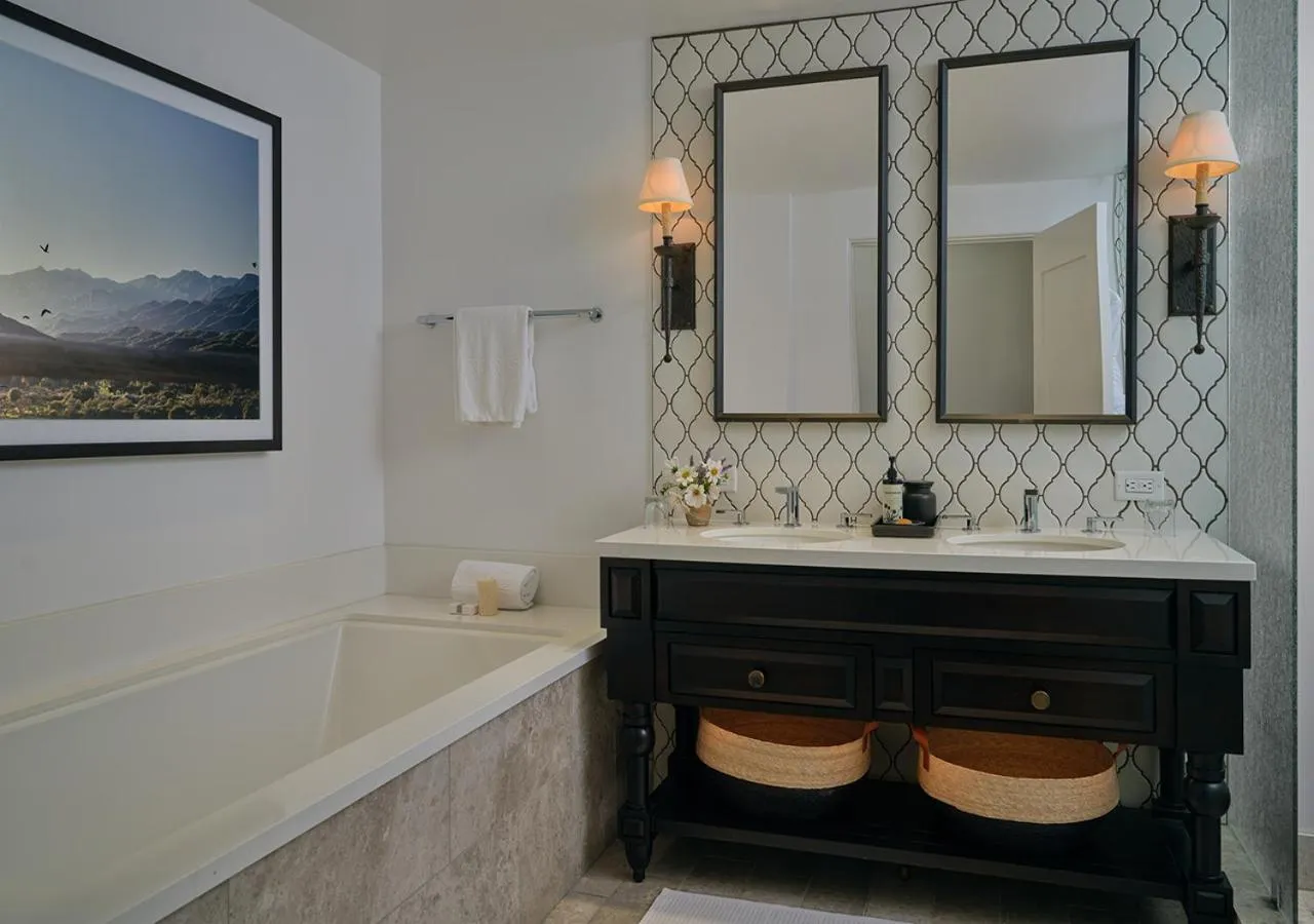 Vista Luxury Room  King Bed in Ojai Valley Inn