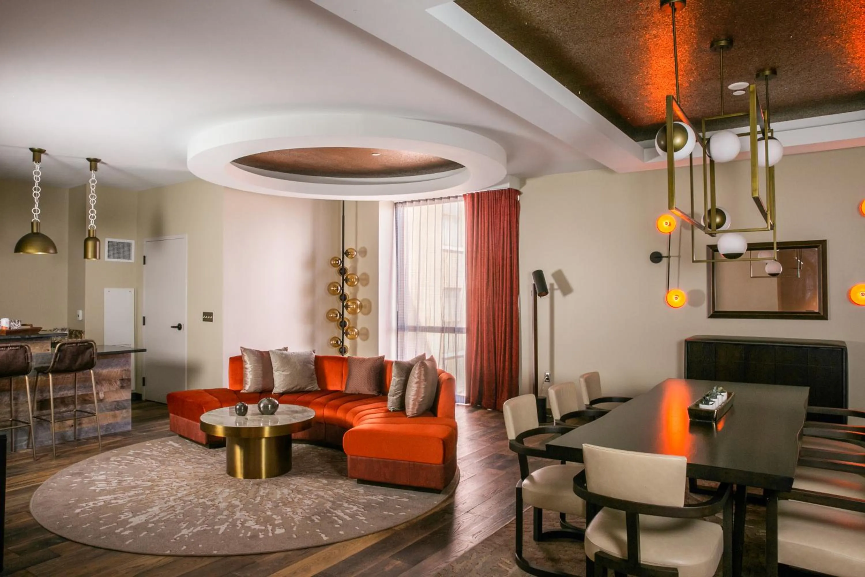 Bobby One Bedroom Deluxe Suite Accessible in Bobby Hotel