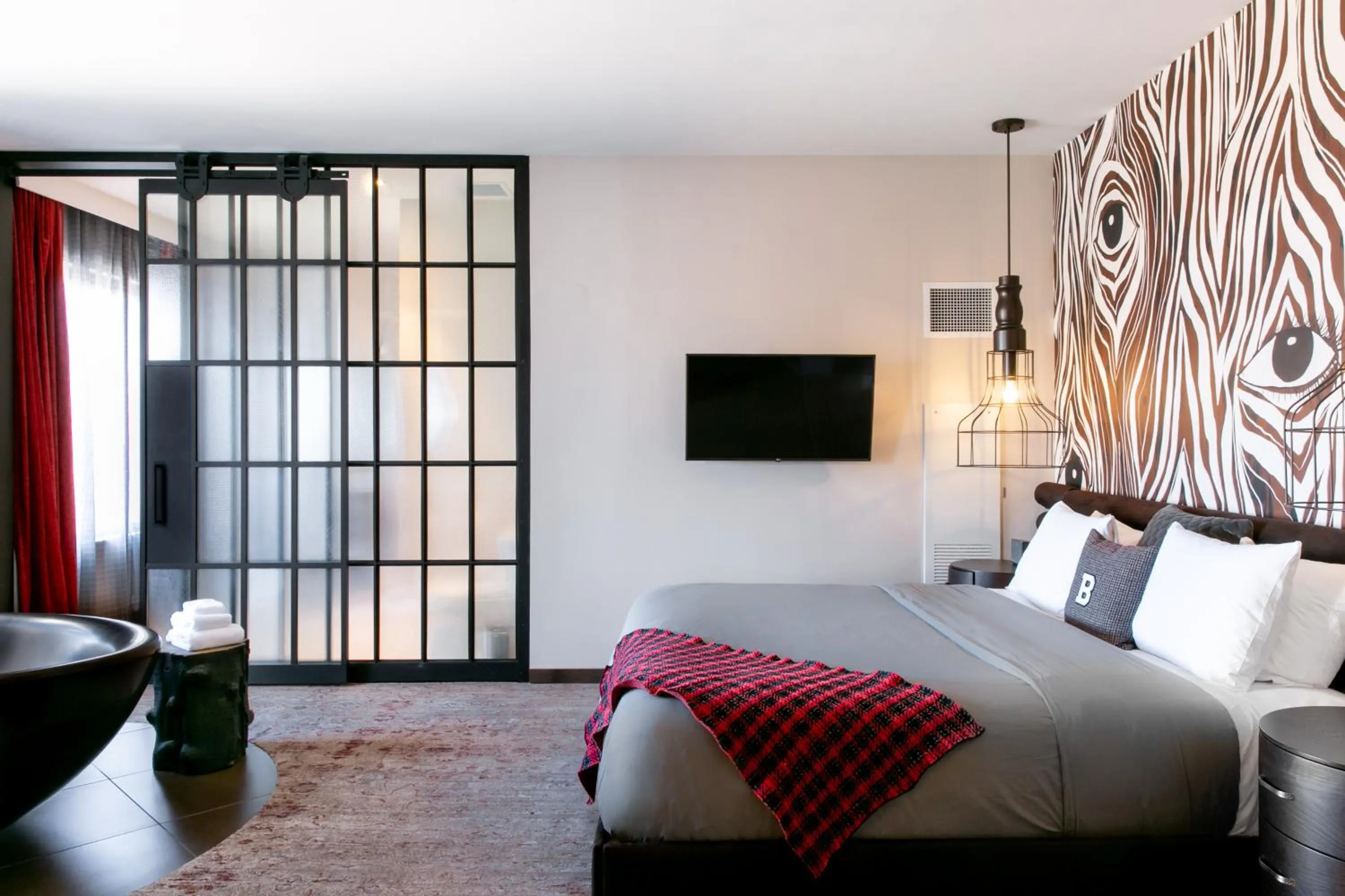 Bobby One Bedroom Suite in Bobby Hotel