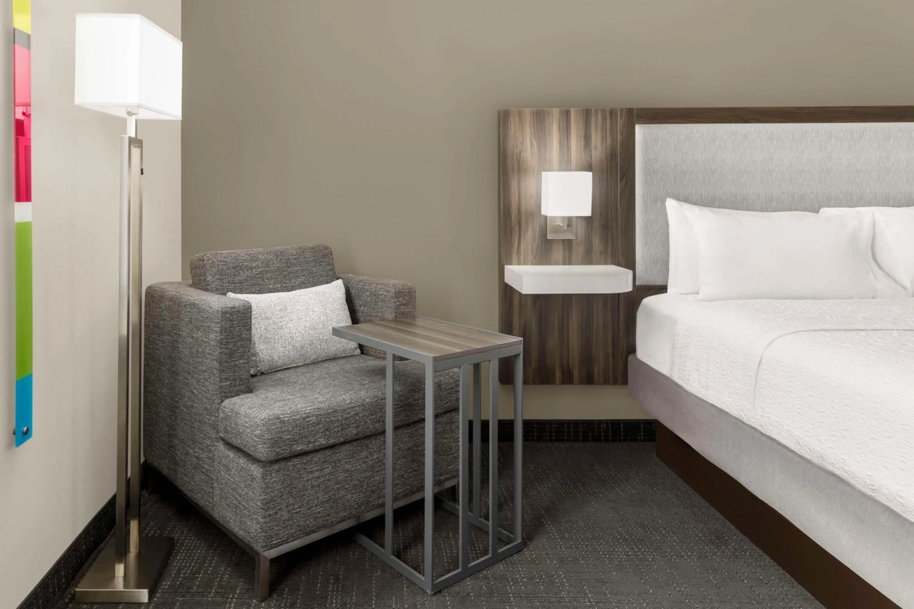 King Room - Mobility Access/Non-Smoking in Hampton Inn Olathe