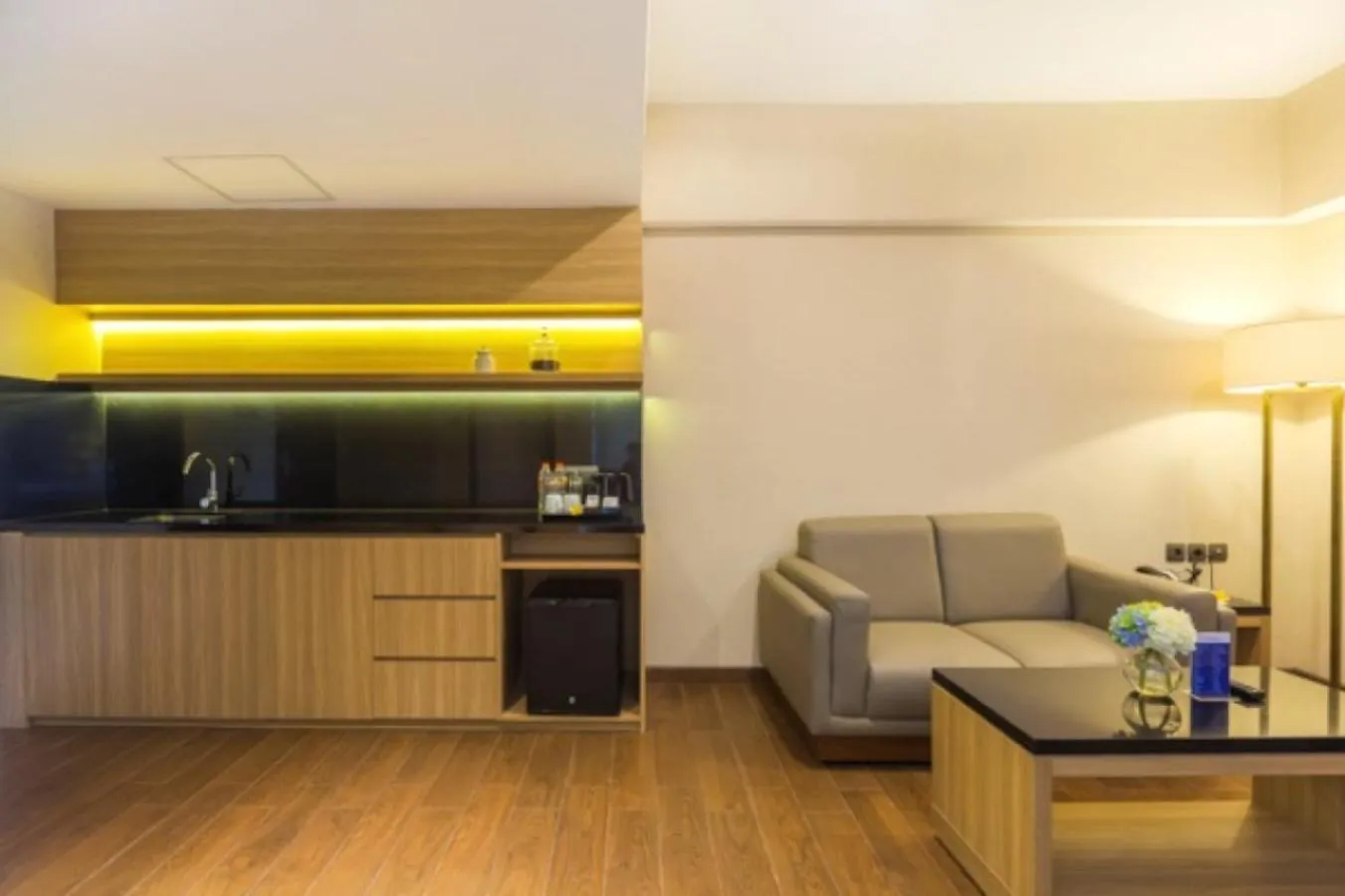 Executive Queen Room with Balcony and Shower - Non-Smoking in Best Western Kamala Jimbaran