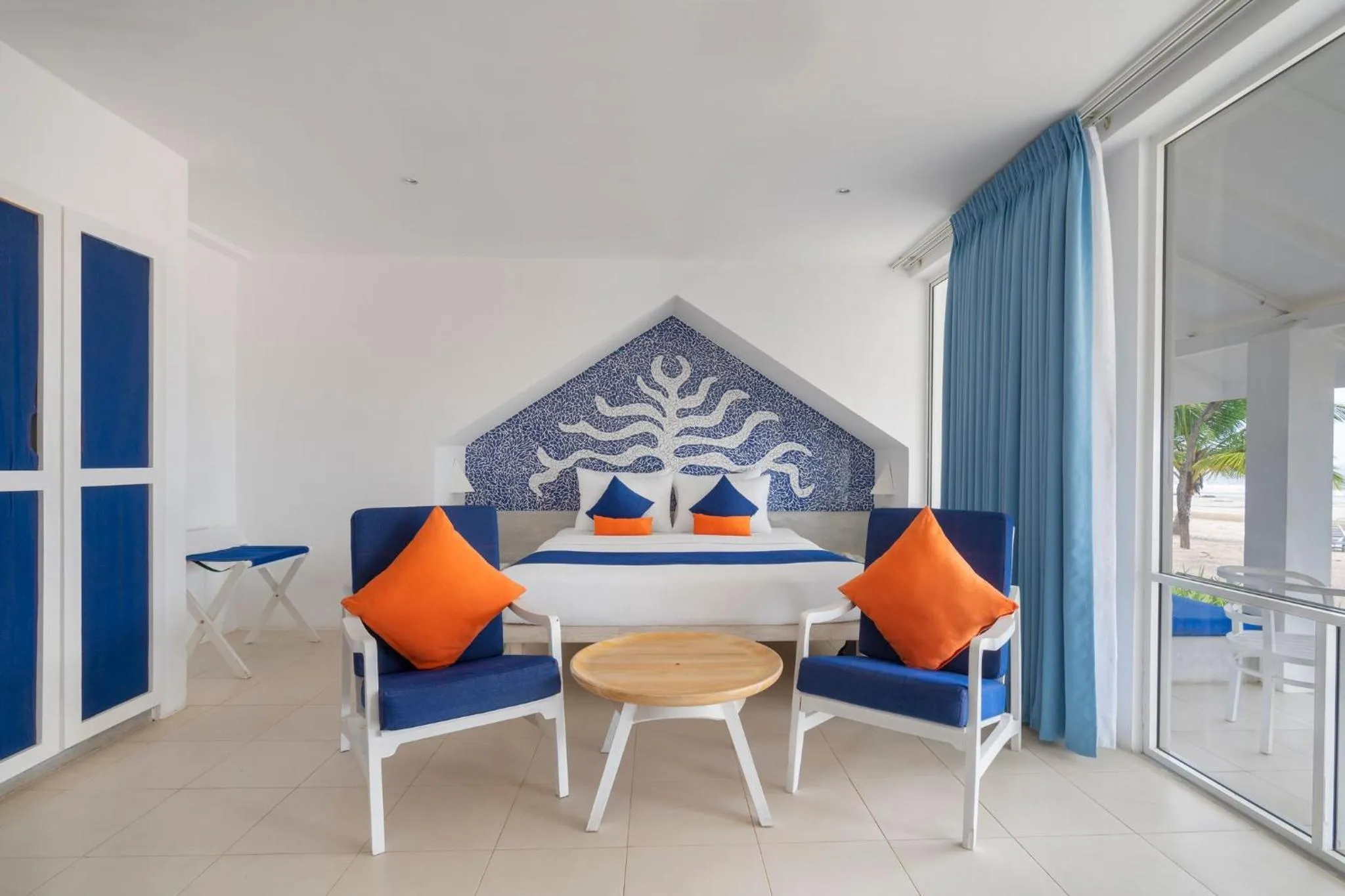 Premium Beach Chalet King - single occupancy - Discounts (10% on F&B, 15% on SPA) in Trinco Blu by Cinnamon