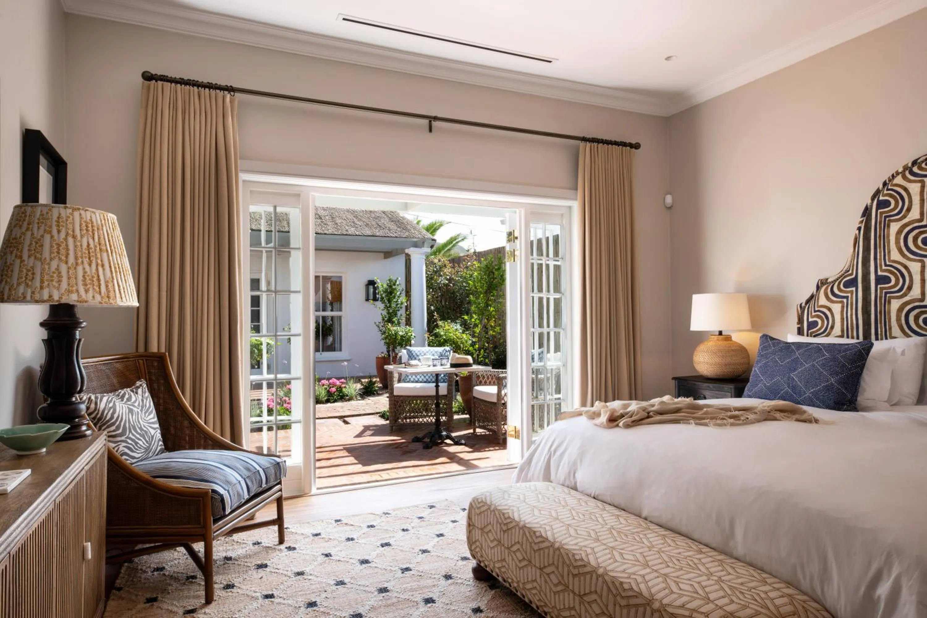Deluxe Suite in La Fontaine Guest House Hermanus