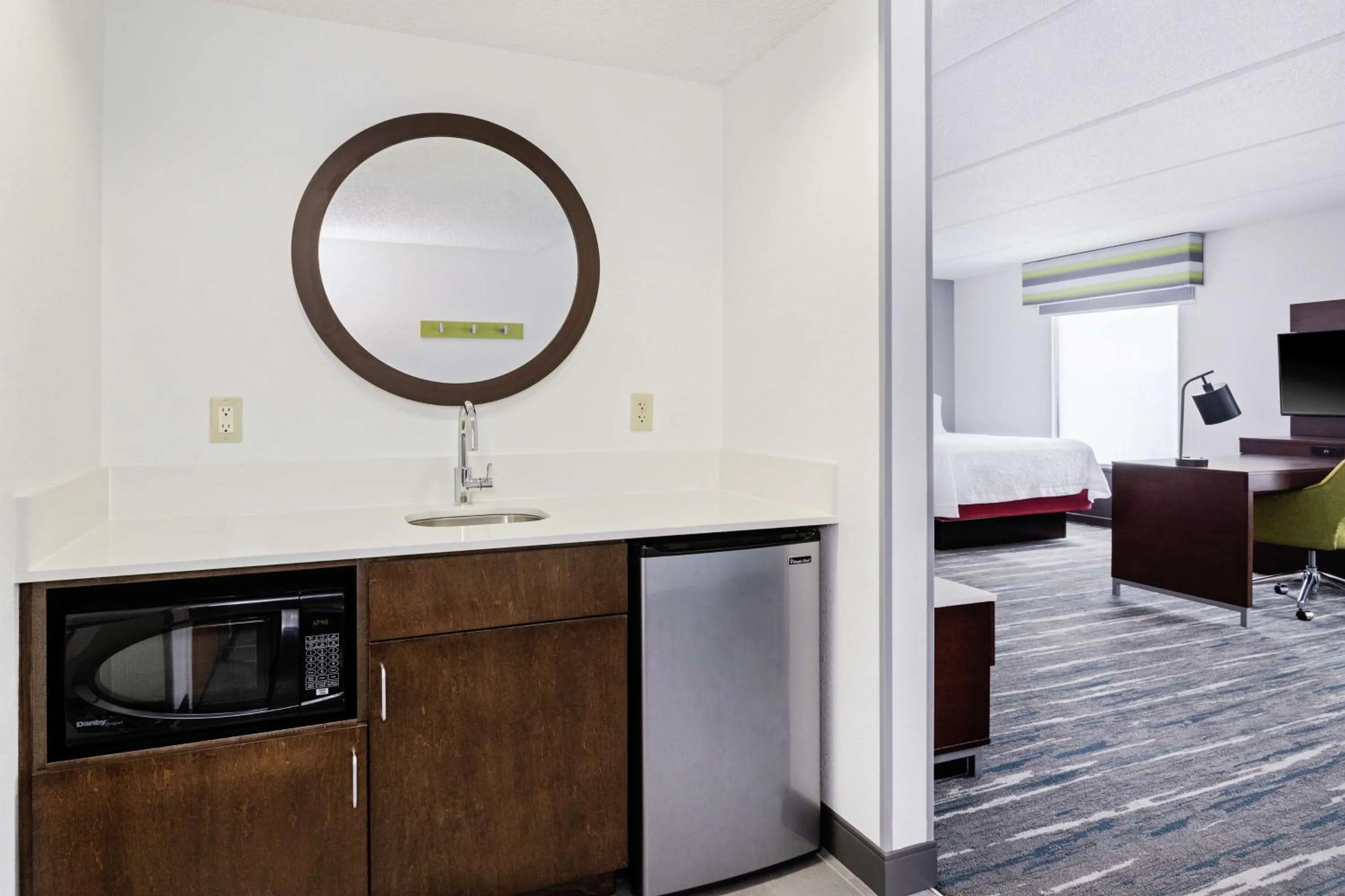 Studio Suite with Two Queen Beds and Sofa Bed in Hampton Inn & Suites Orlando International Drive North