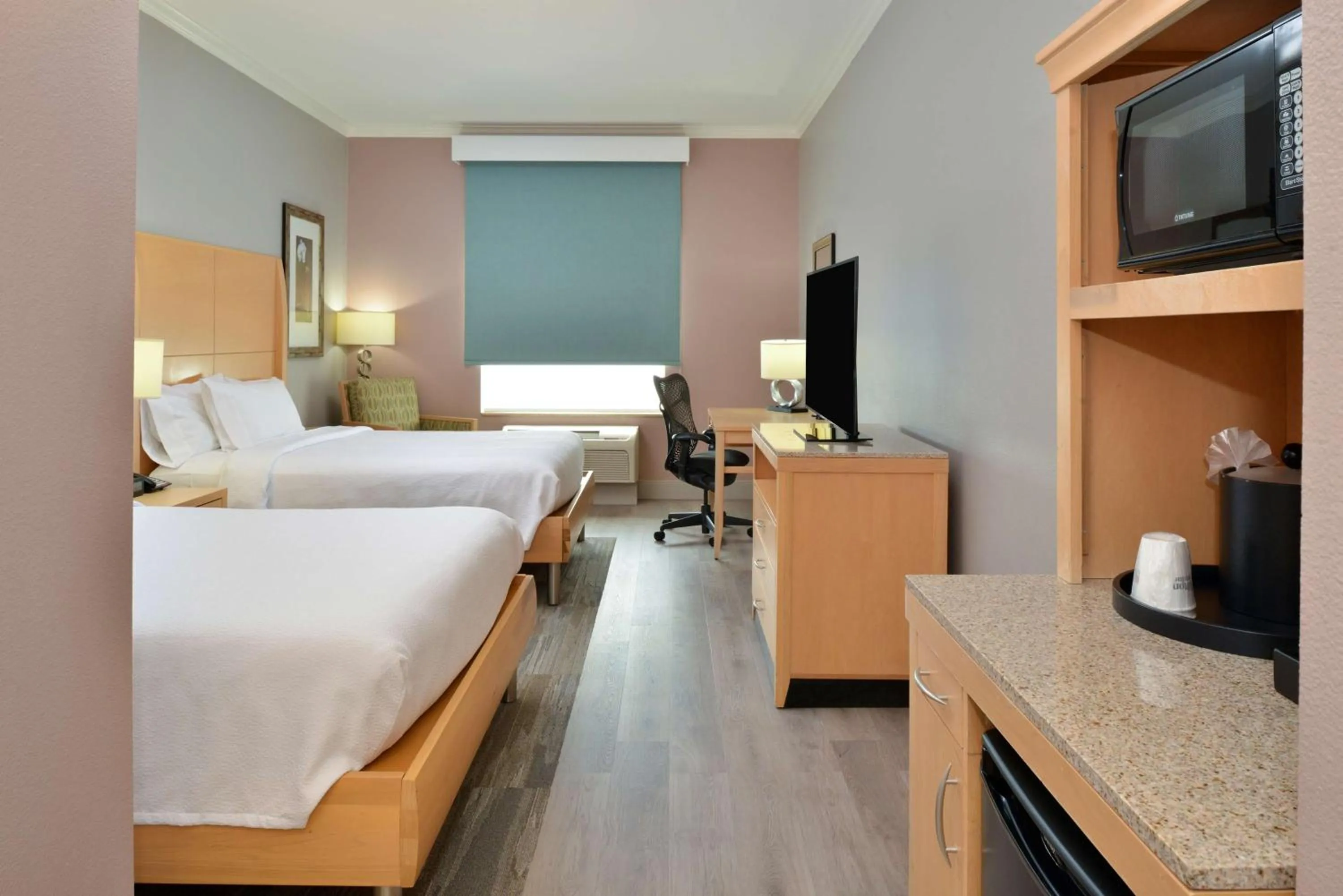 Queen Room with Two Queen Beds in Hilton Garden Inn Denton