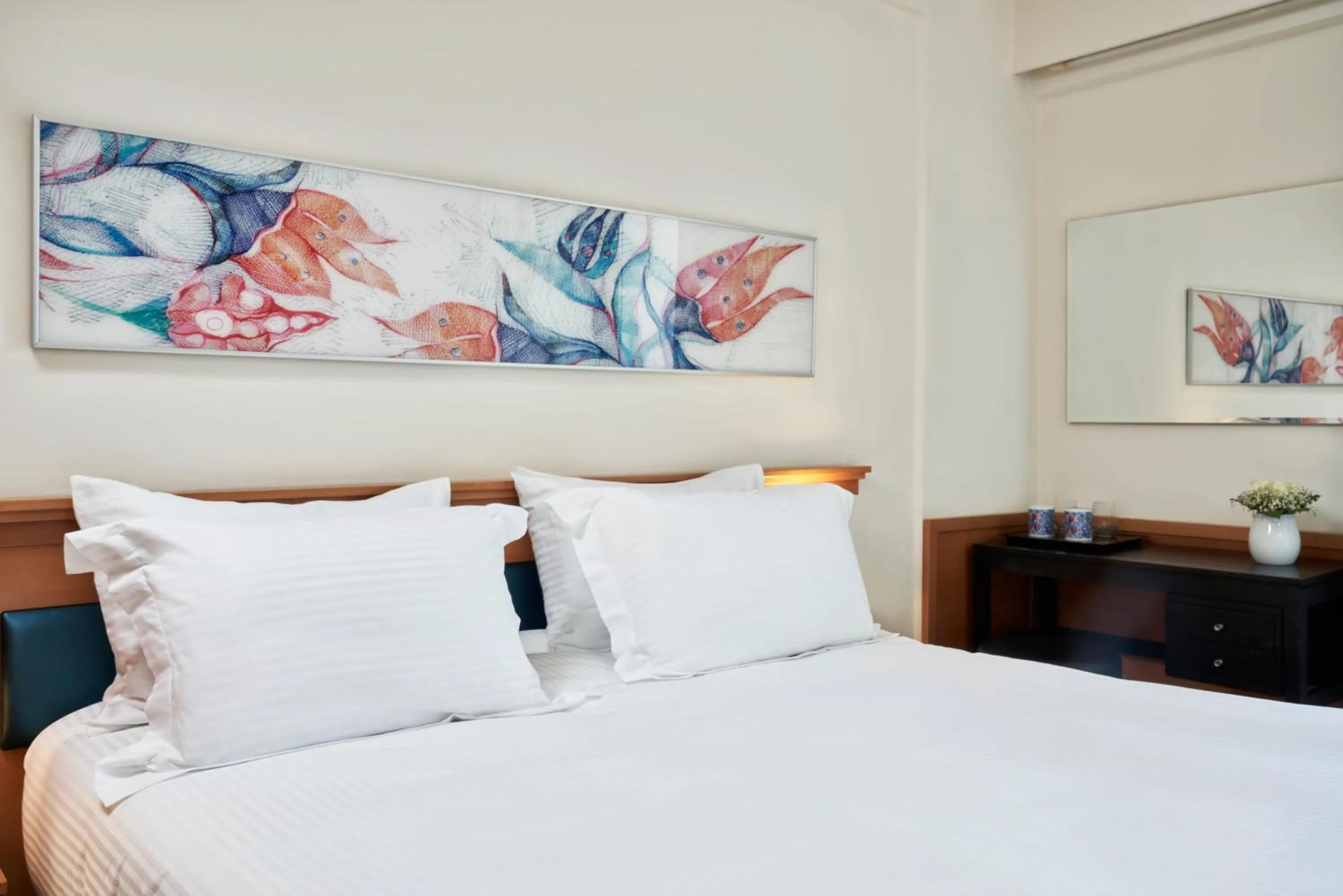 Superior Guestroom with side sea view in AQUAMARE CITY and BEACH