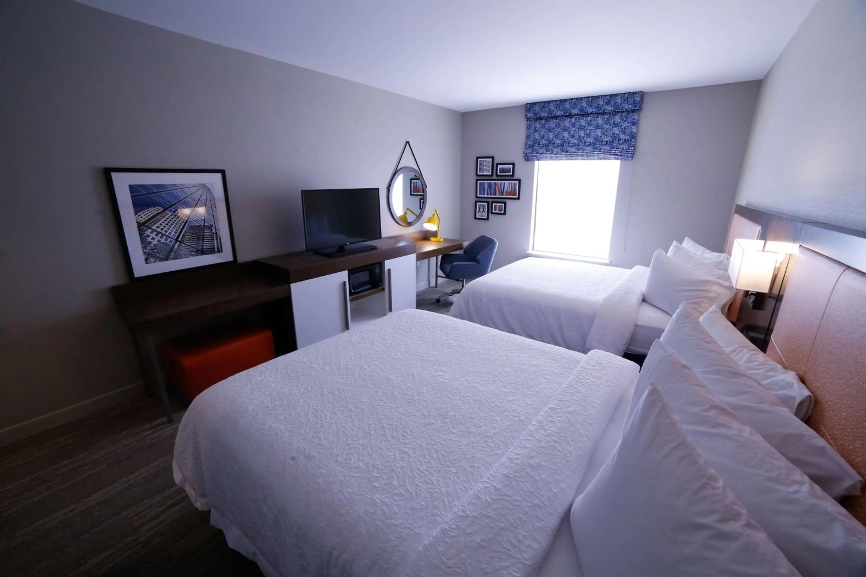 Queen Room with Two Queen Beds - Hearing Access/Non-Smoking in Hampton Inn & Suites Forest City