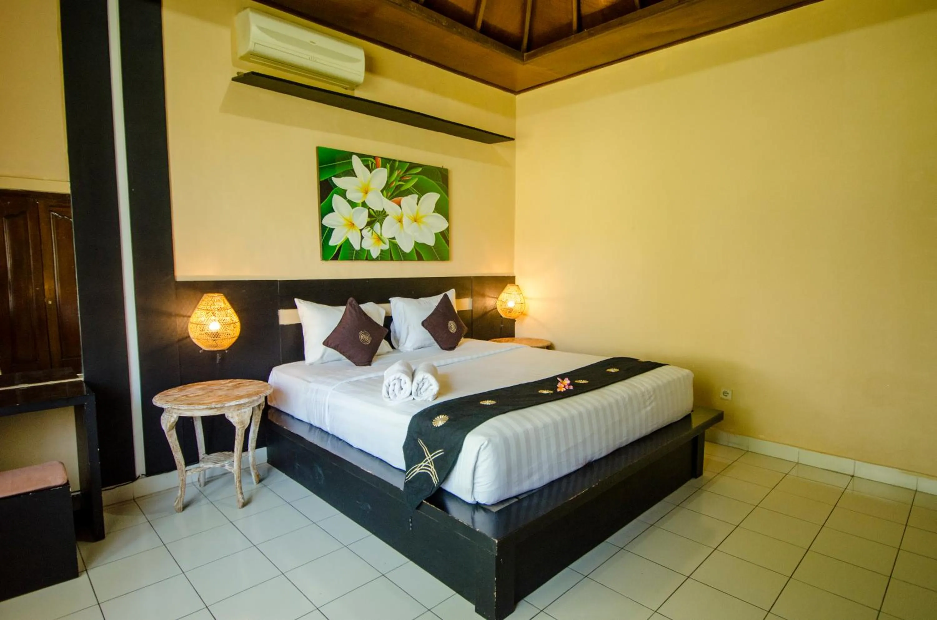Superior Double or Twin Room in Taman Sari Cottages