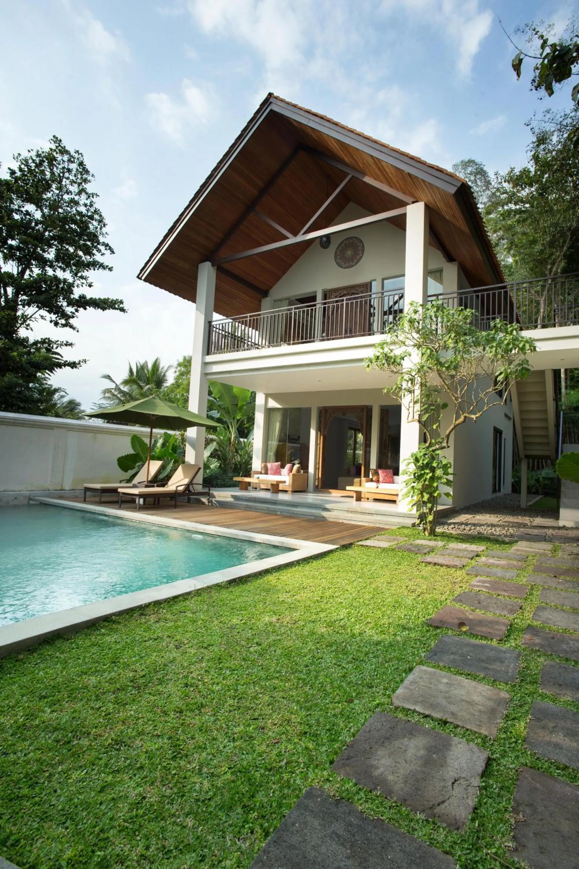 Duplex Royal Pool Villa  in Plataran Borobudur