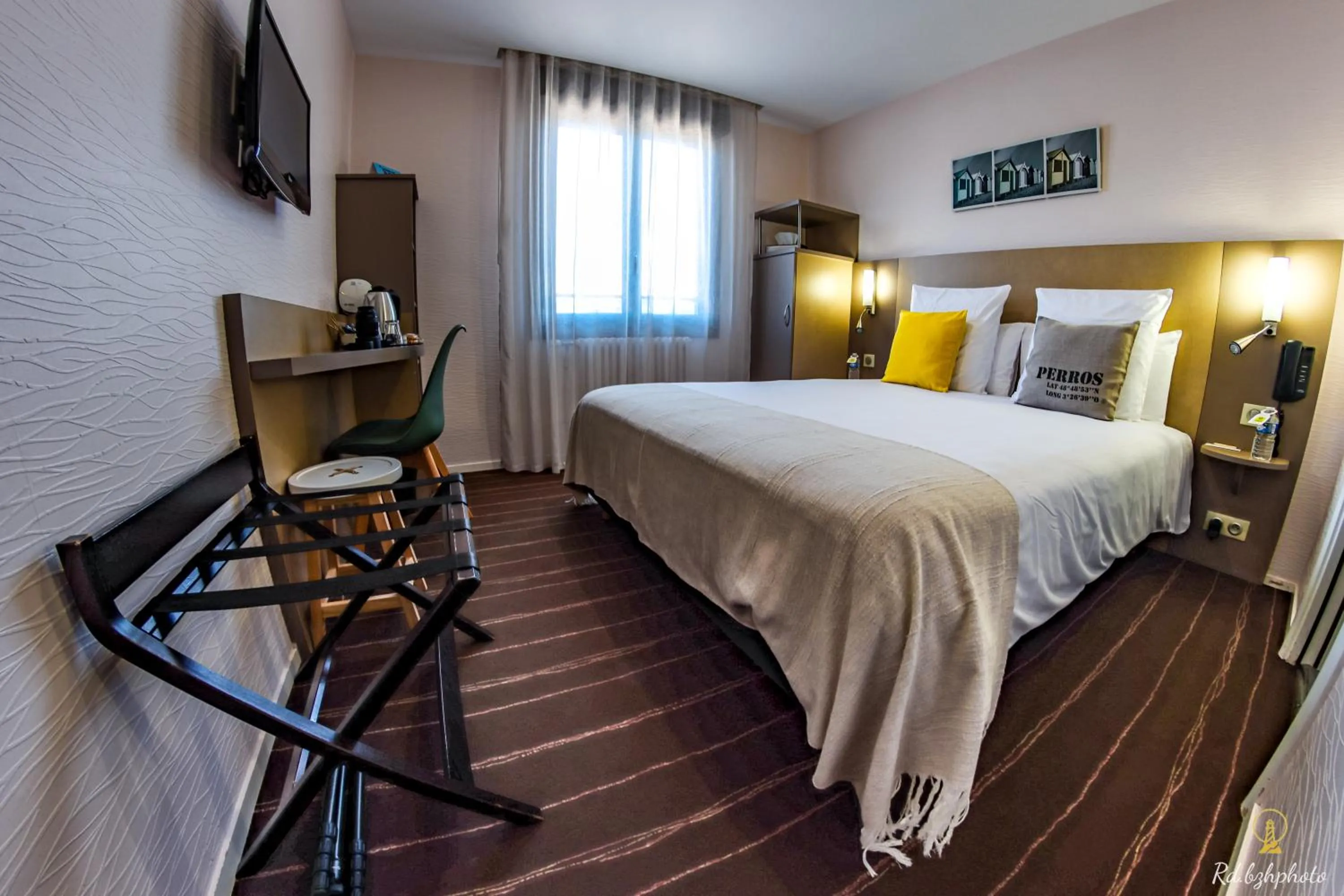 Double Room in Logis Hôtel du Parc