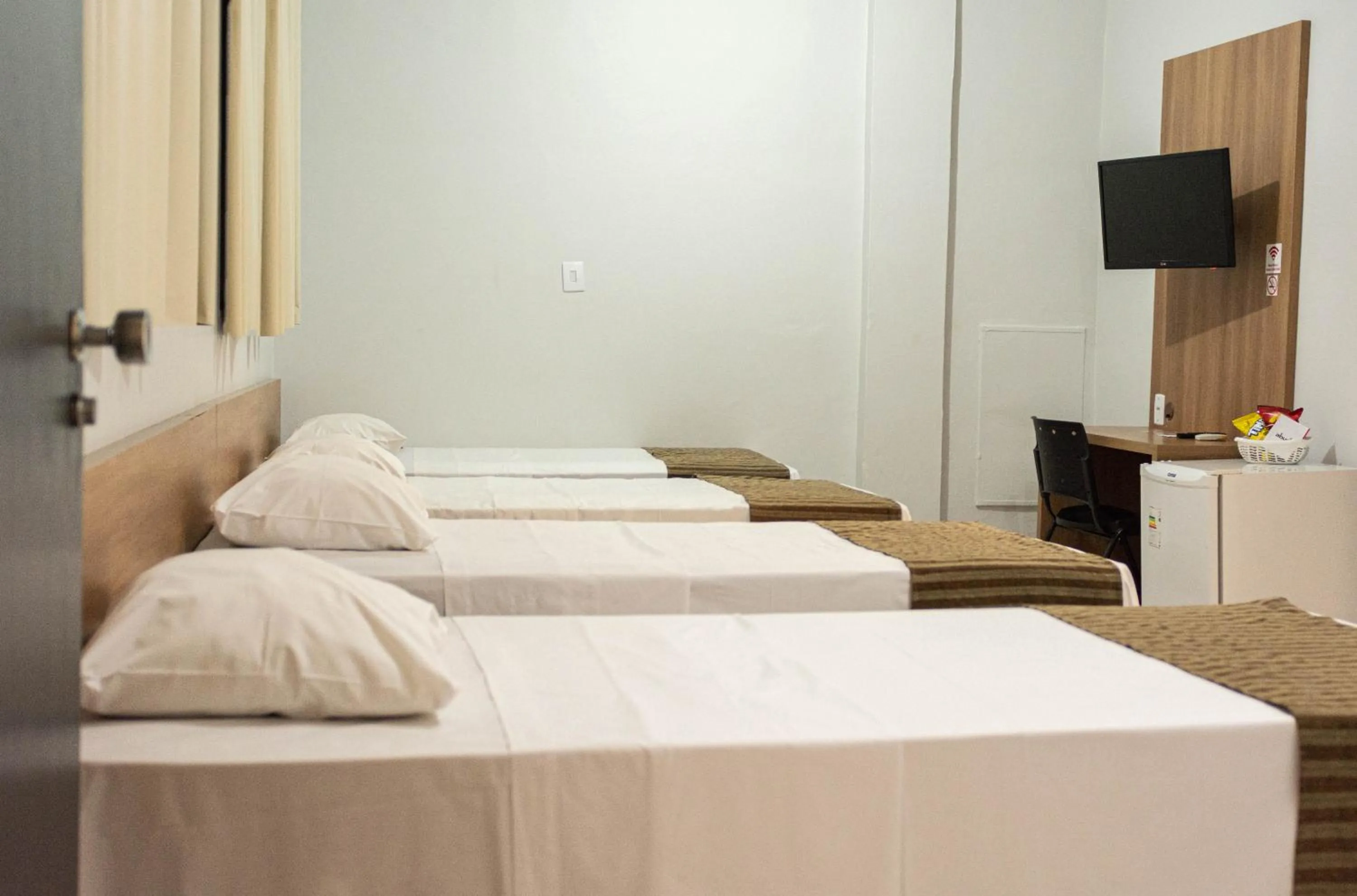 Luxury Quadruple Room in Abudi Hotel