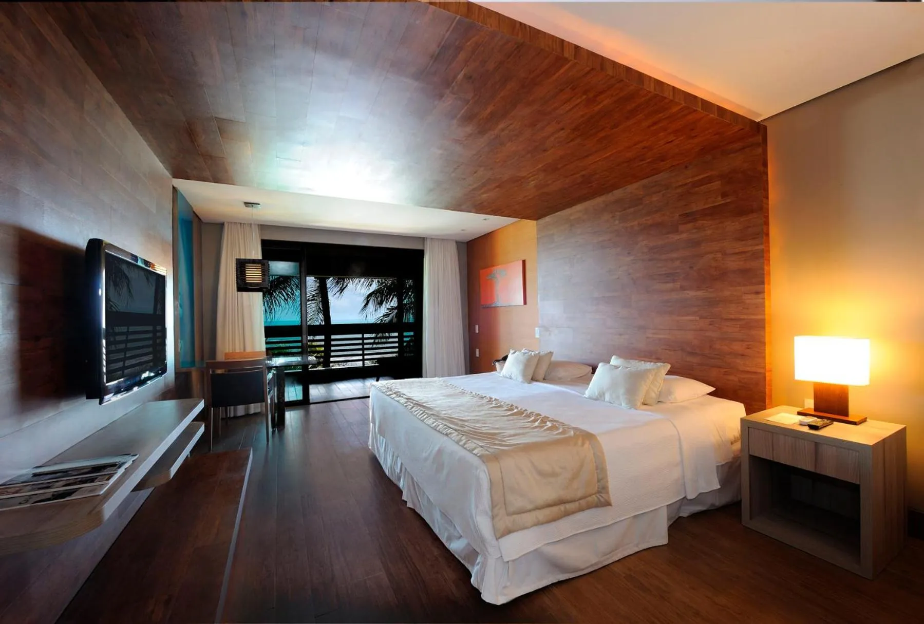 Superior Suite in Carmel Charme Resort