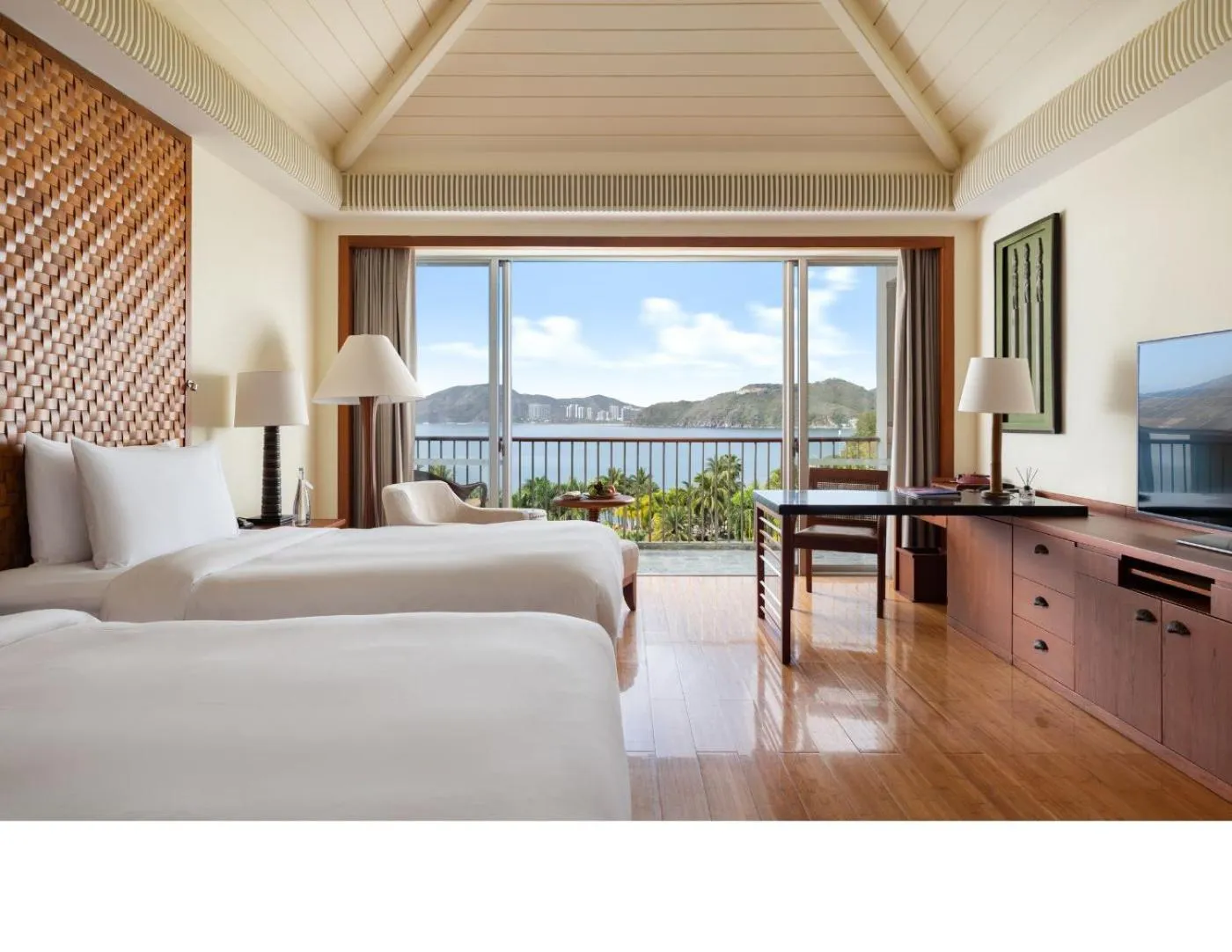 Ocean View Room Twin in Mandarin Oriental, Sanya