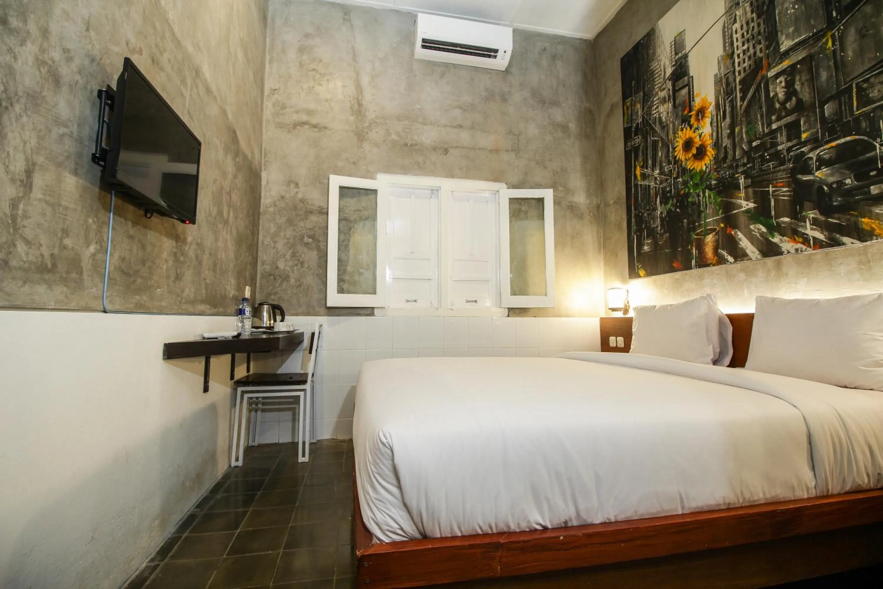 Standard Double Room in Watu Agung Guest House