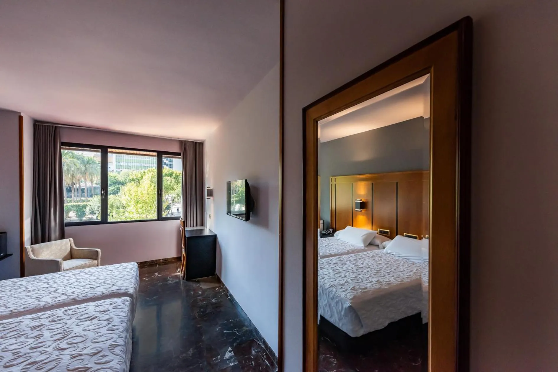 Single Room - single occupancy in Hotel Condestable Iranzo