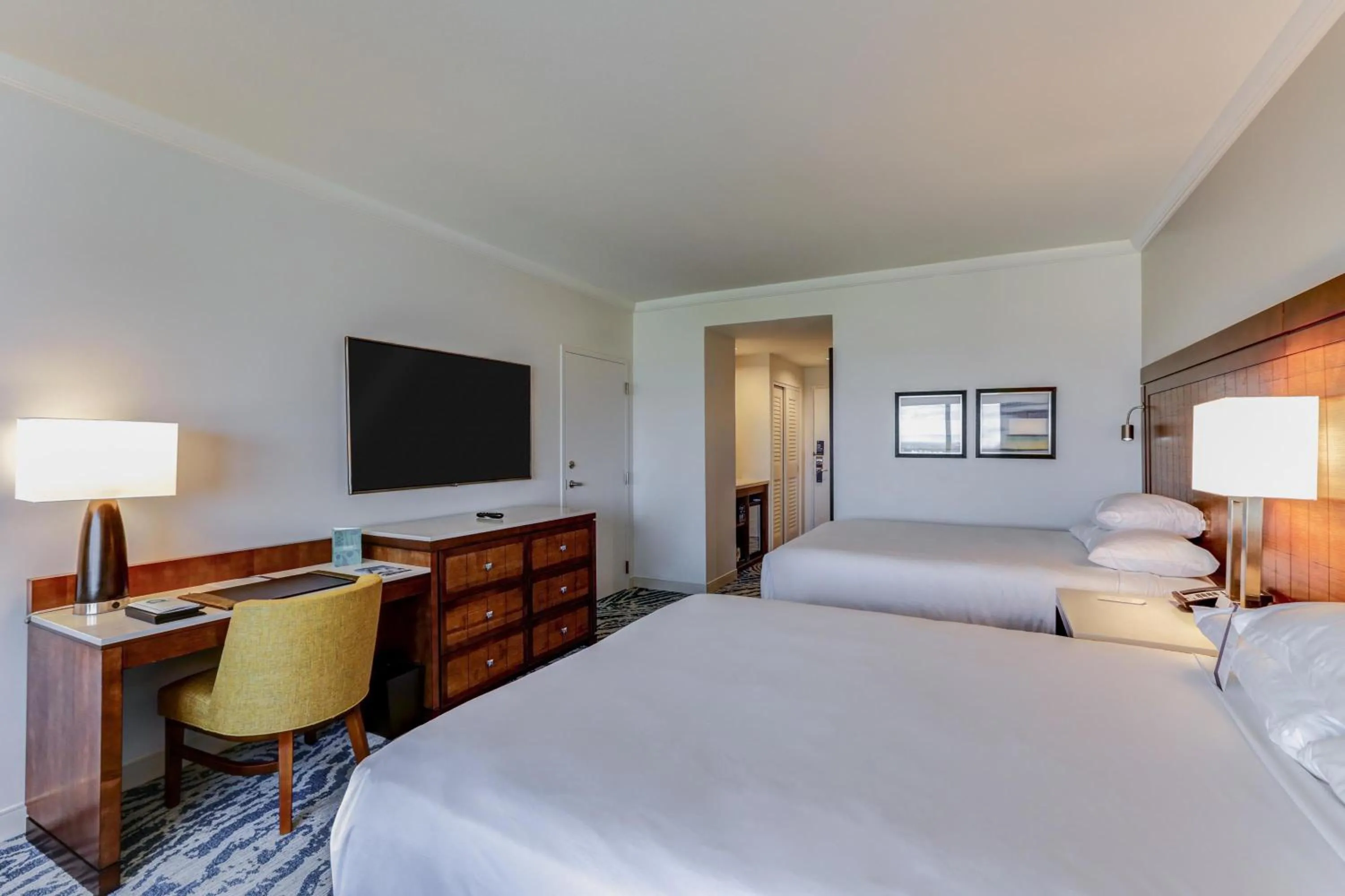 Queen Room with Two Queen Beds and Pool View in Hyatt Regency Orlando