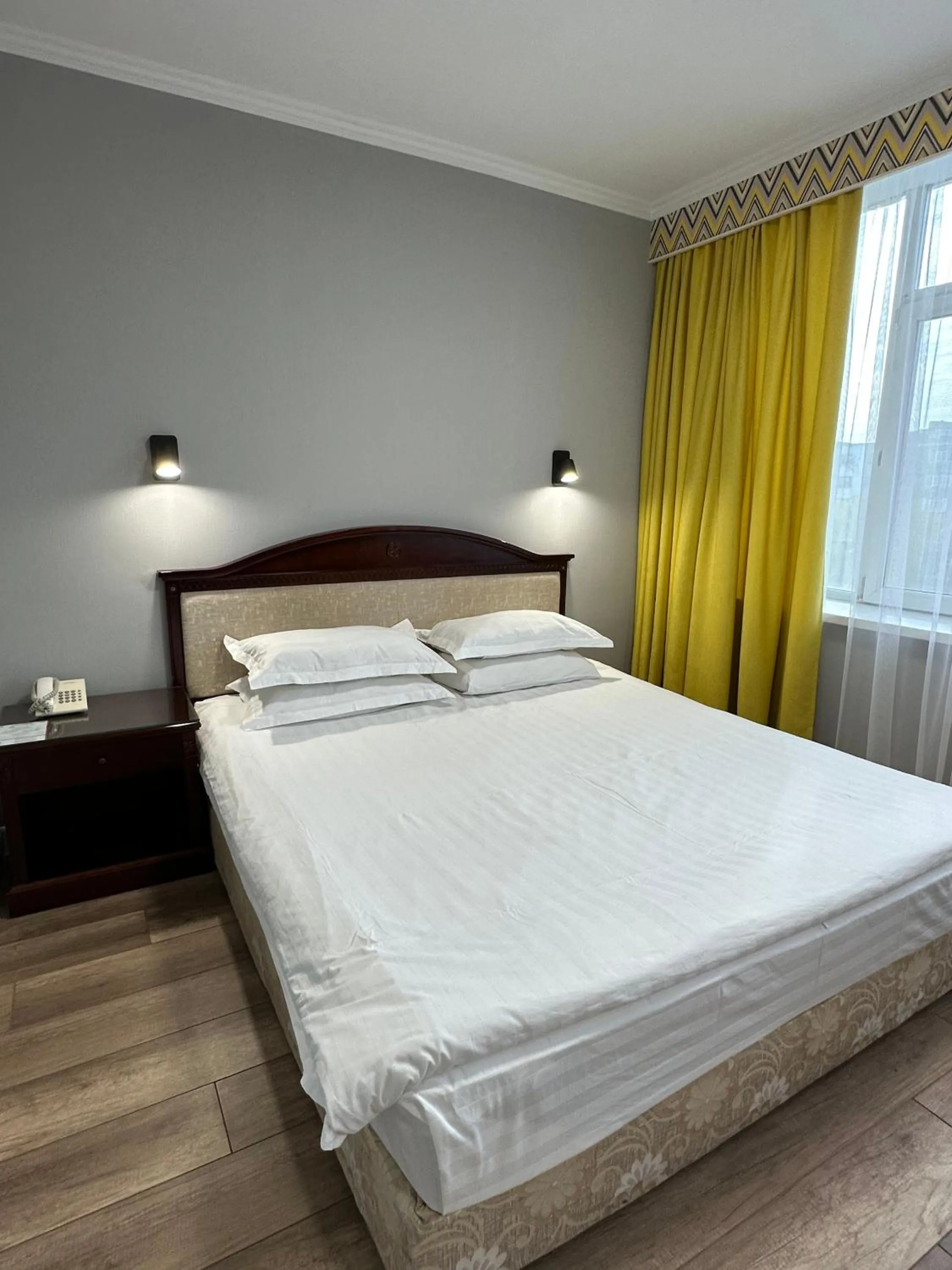 Business Double Room with King Size Bed  in G Empire