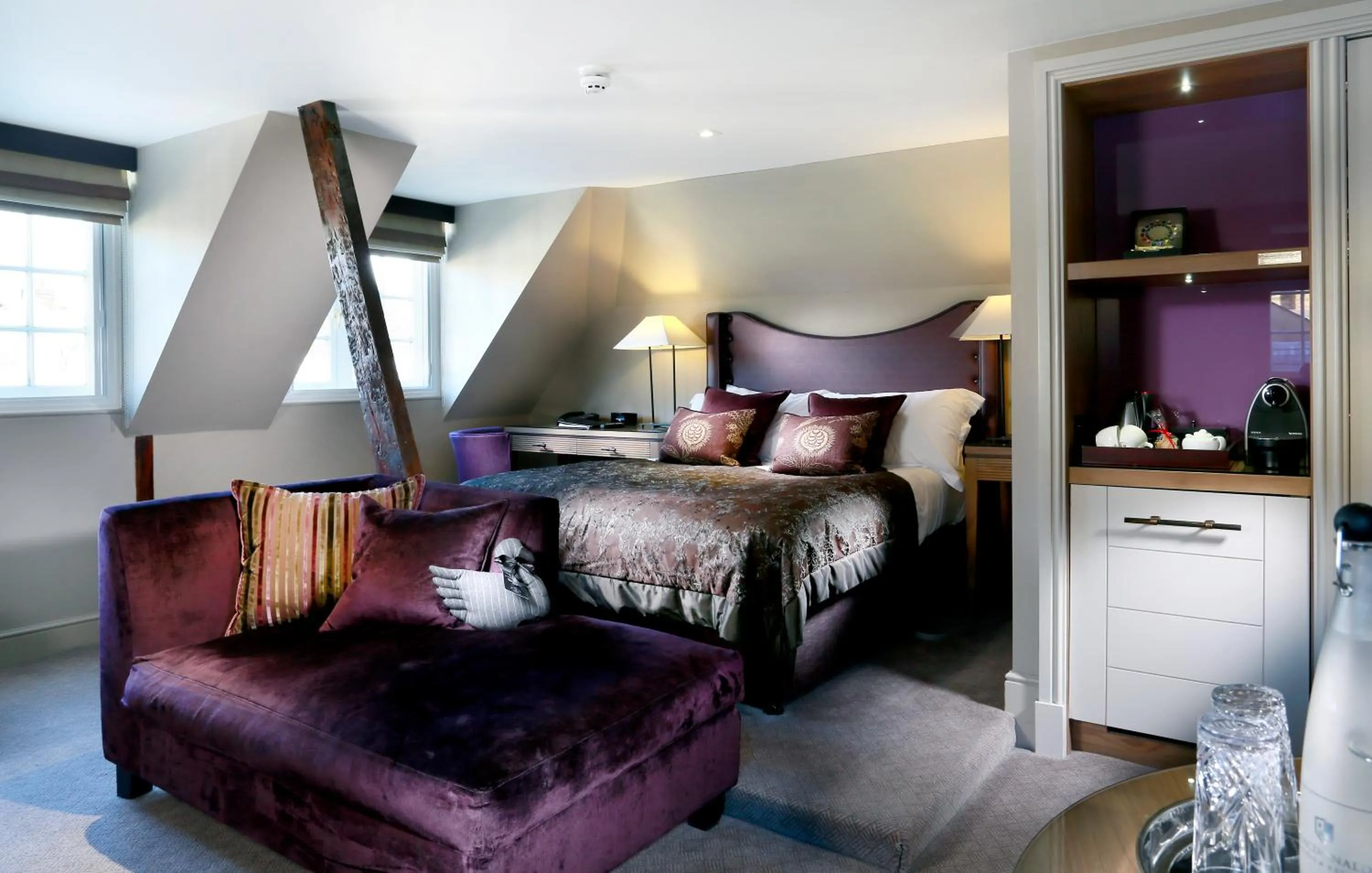 Superior Double Room in Macdonald Windsor