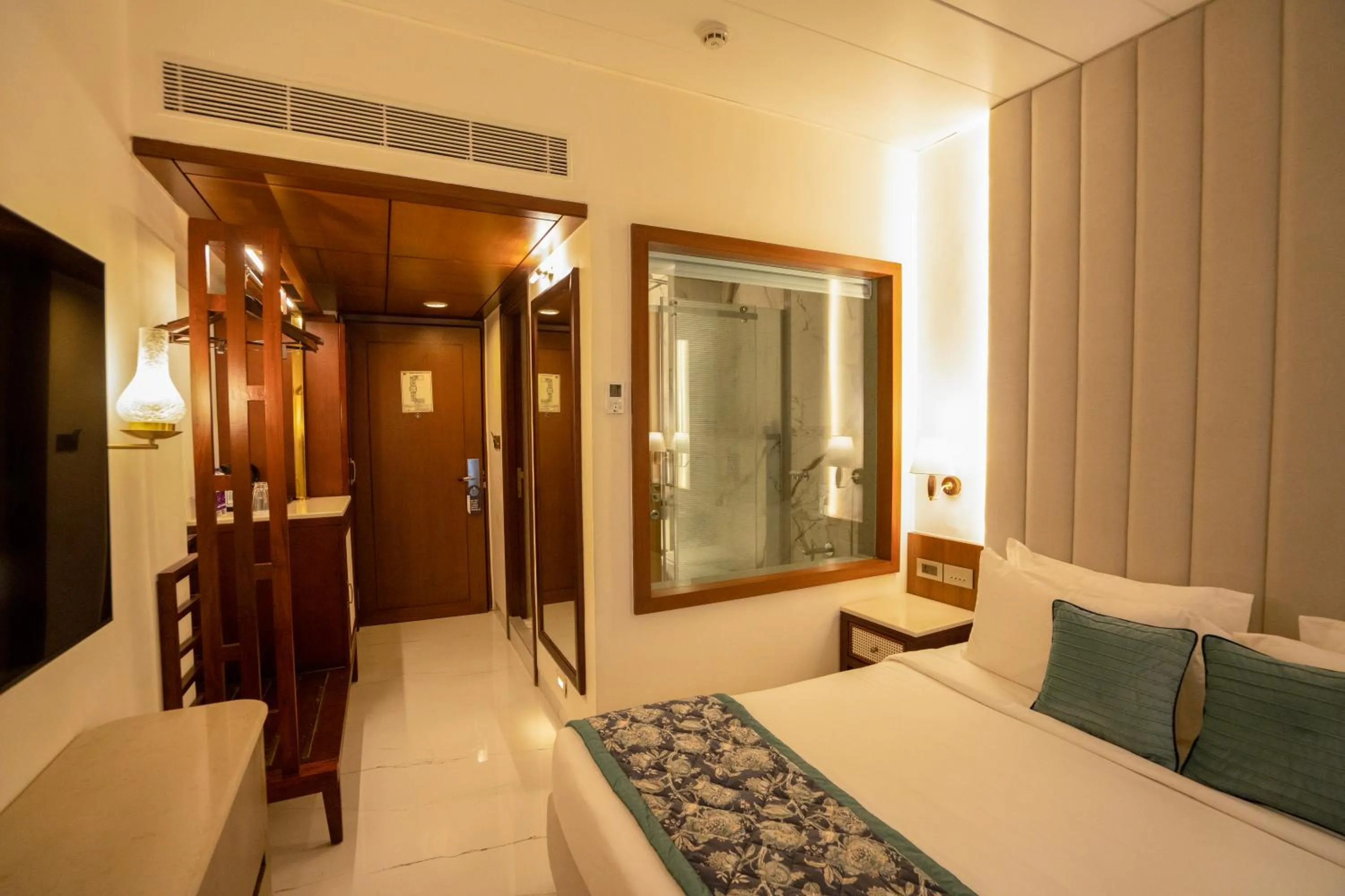 Valley View Club in Evershine Resort & Spa