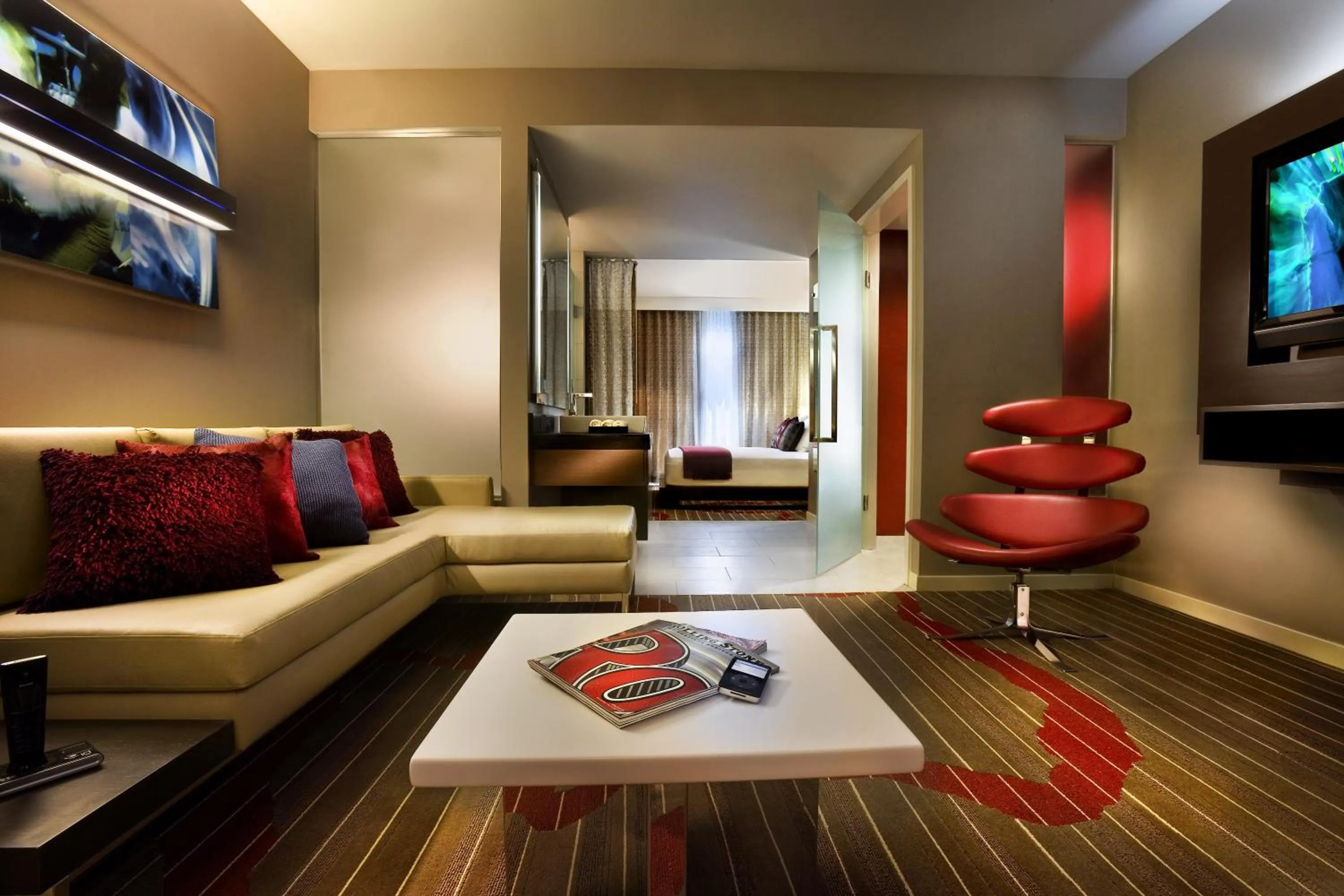 Suite 2 Queens in Hard Rock Hotel San Diego