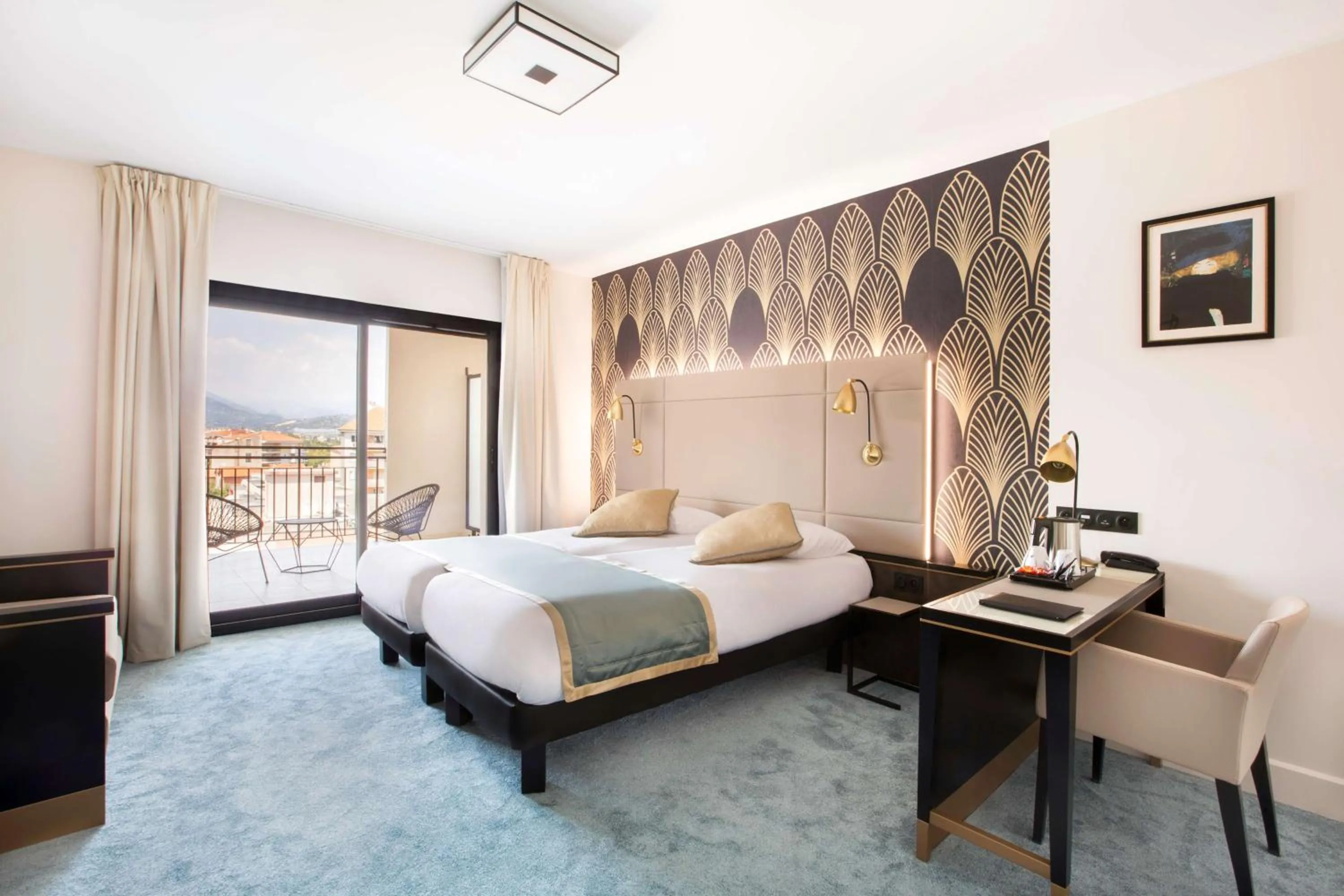 Classic Room with Terrace in Best Western Hôtel Journel Saint-Laurent-du-Var Aéroport