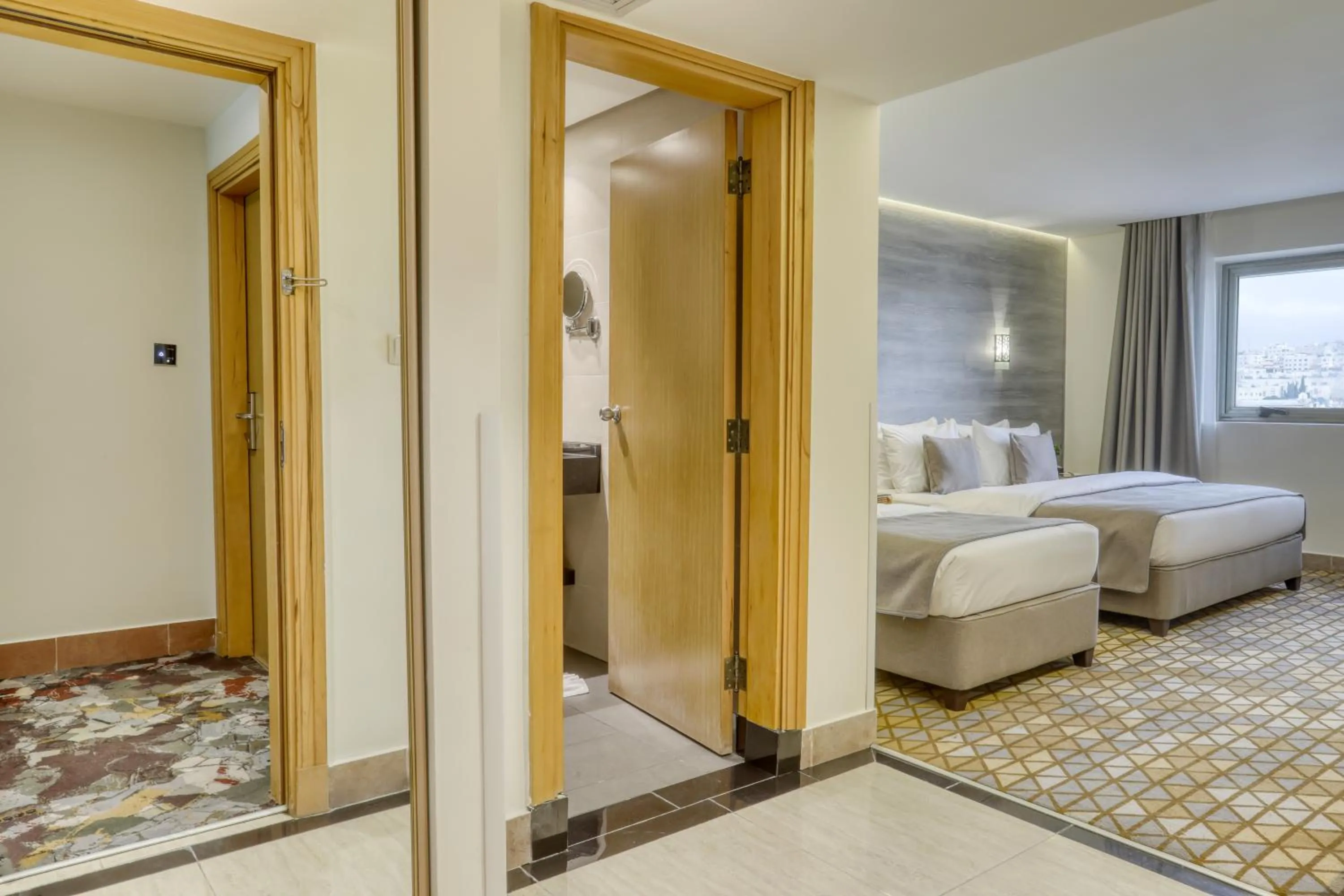 Superior Triple Room in Geneva Hotel