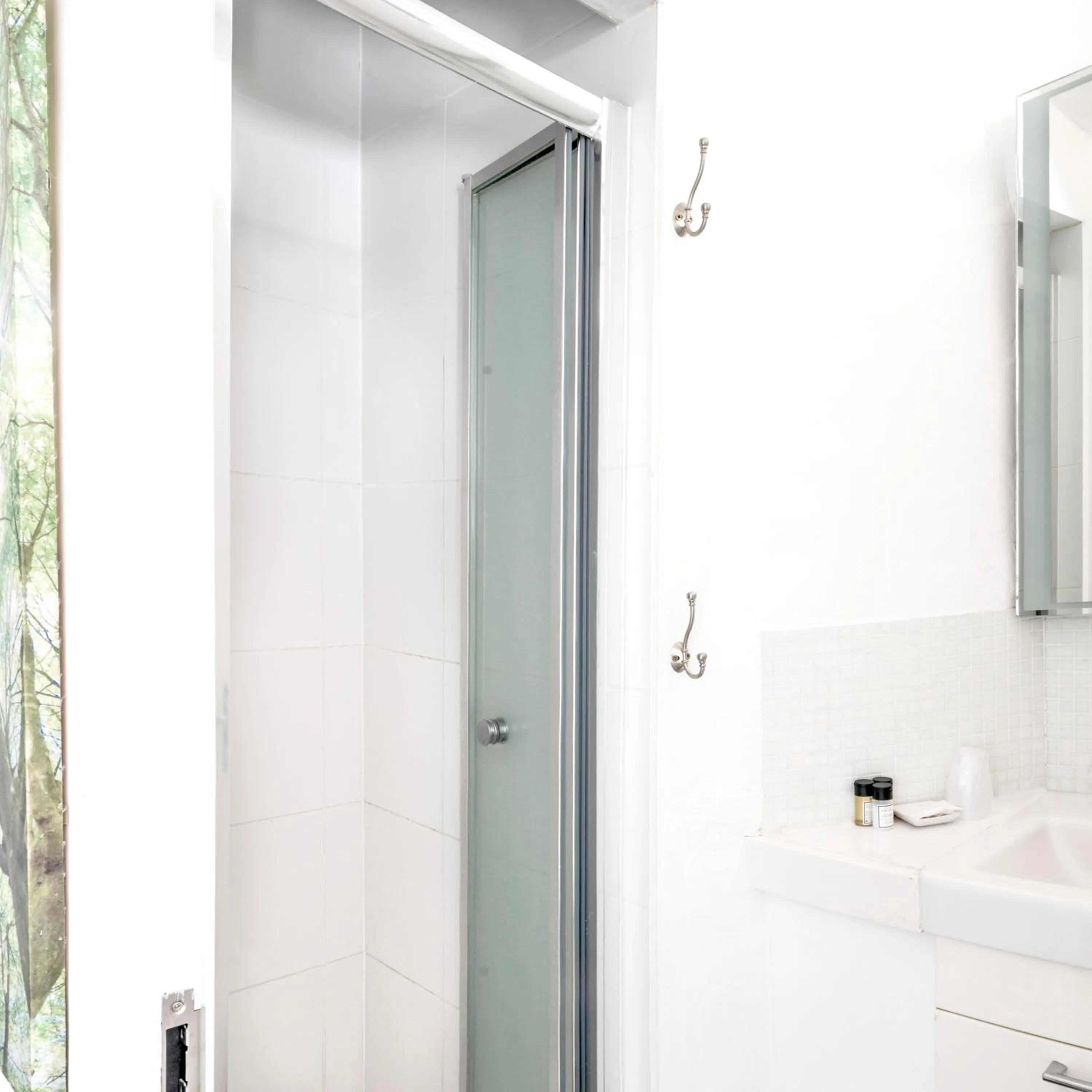 Twin Room in White Hart Hotel